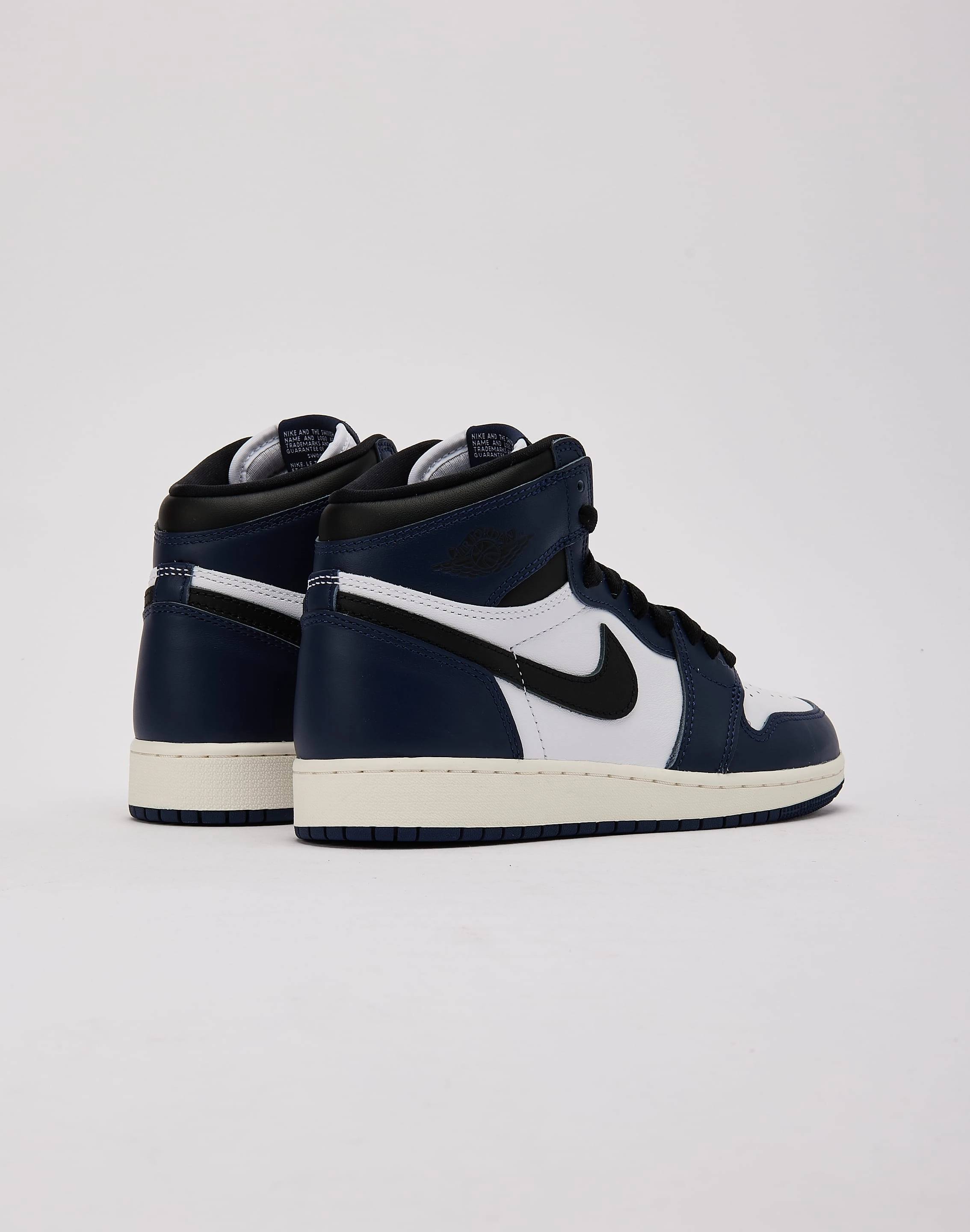 Boys' clothing Jordan Air Jordan 1 Retro High OG 'Midnight Navy' Grade-School