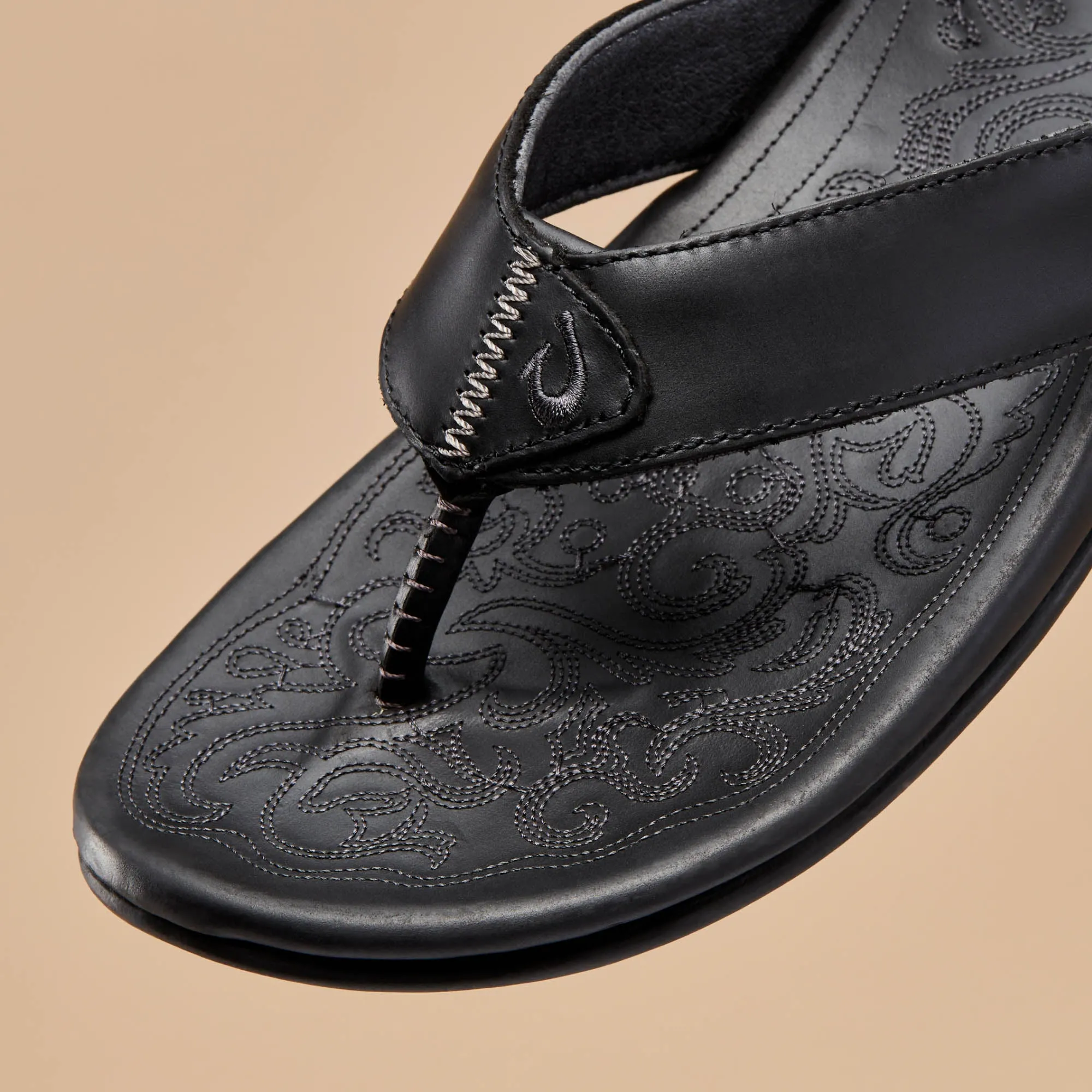 Mekila - Black Comfortable Straps