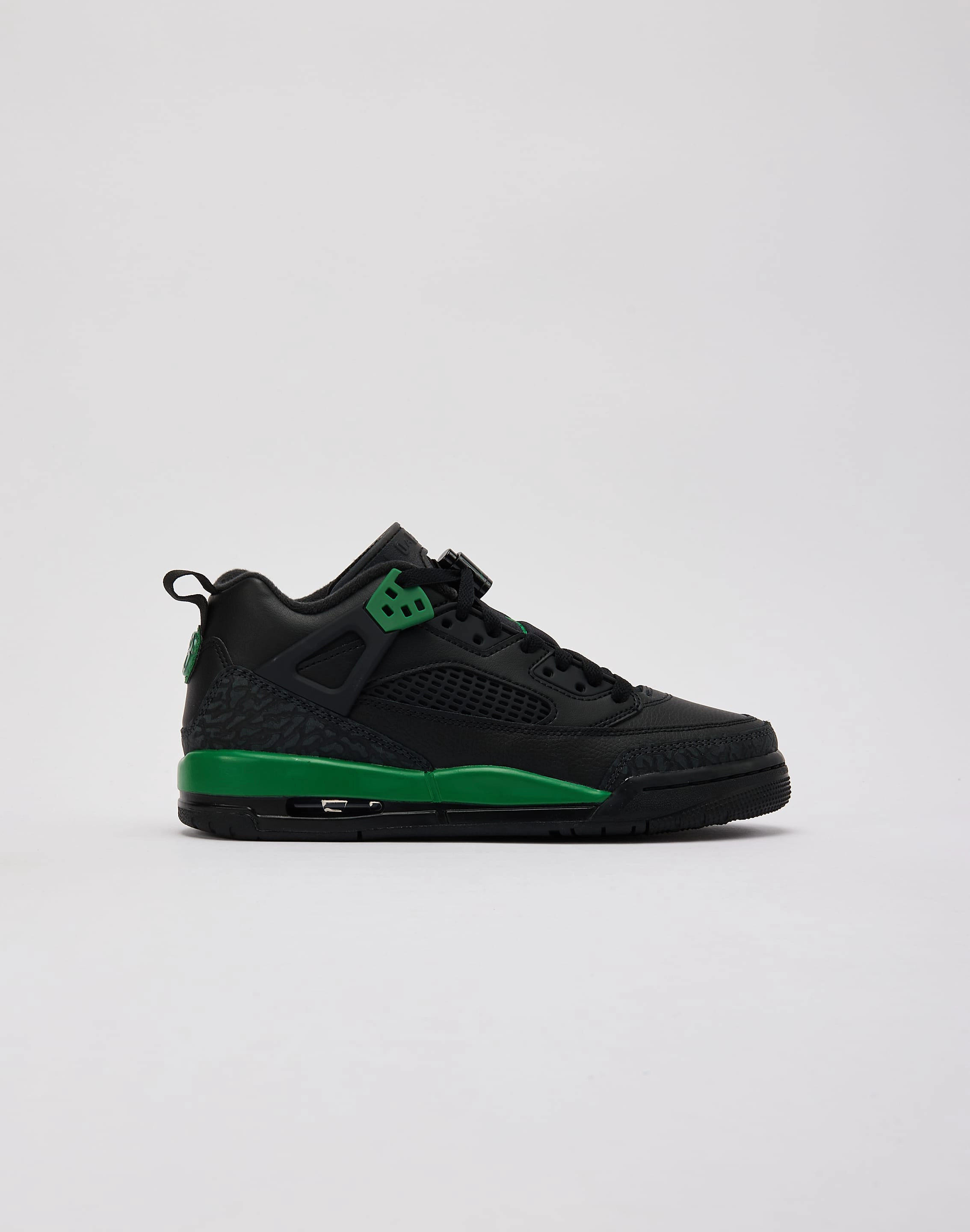 Jordan Spizike Low Grade-School Soccer - themed kids' shoes Hypoallergenic Lining