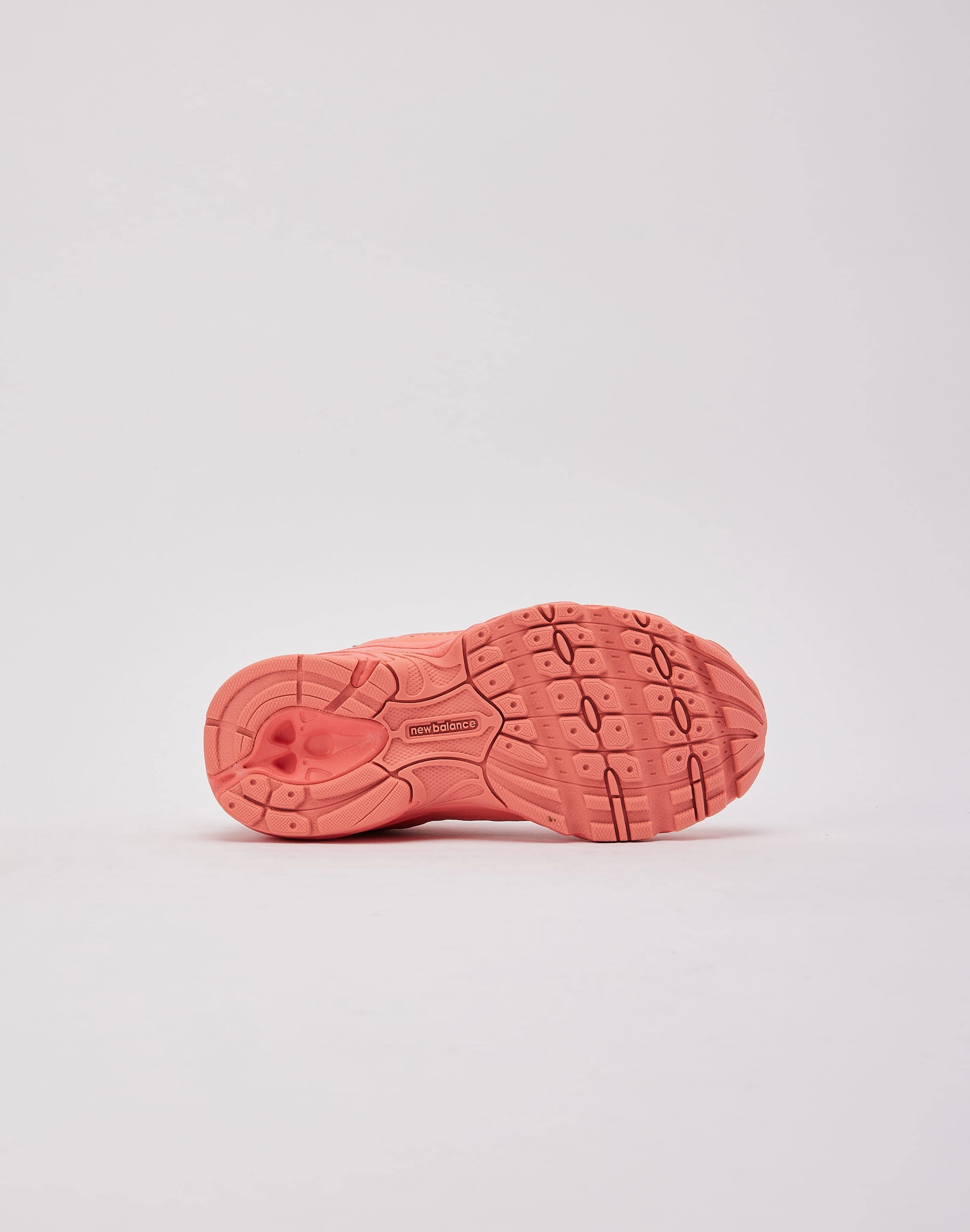 New Balance 530 Bungee Pre-School monochromatic shoe look winter - suitable