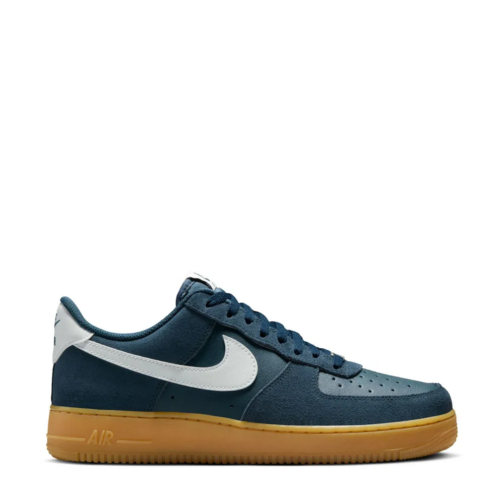 Air Force 1 Low 07 LV8 - Mens Plush traction Clean Stitching