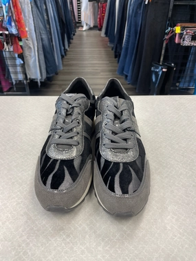 Grey Shoes Sneakers Geox Shoes, Size 9 Motion control Style Move