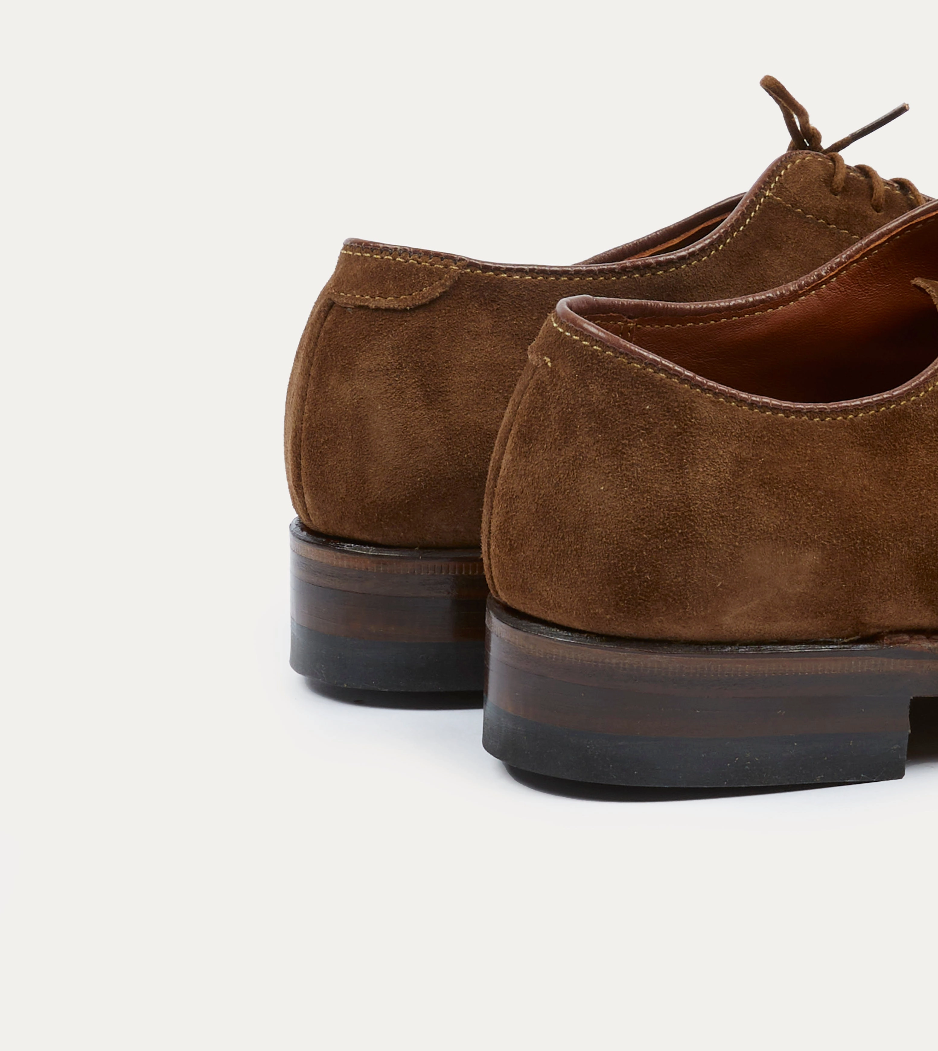 Crisp Feel Alden Snuff Suede Algonquin Blucher