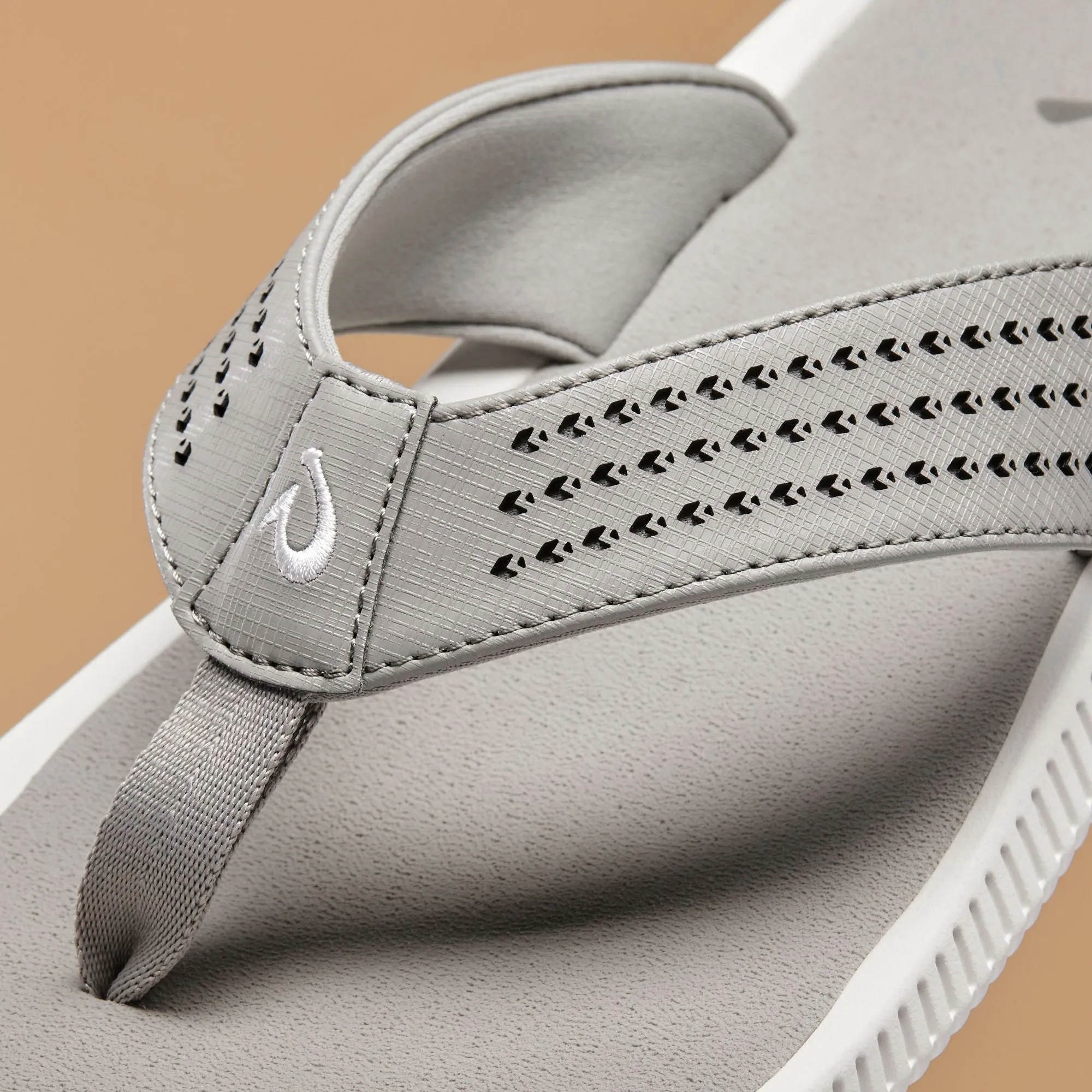 Effortless Style Seamless Edge Finish Ulele Golf - Ash Universal Toe Guard