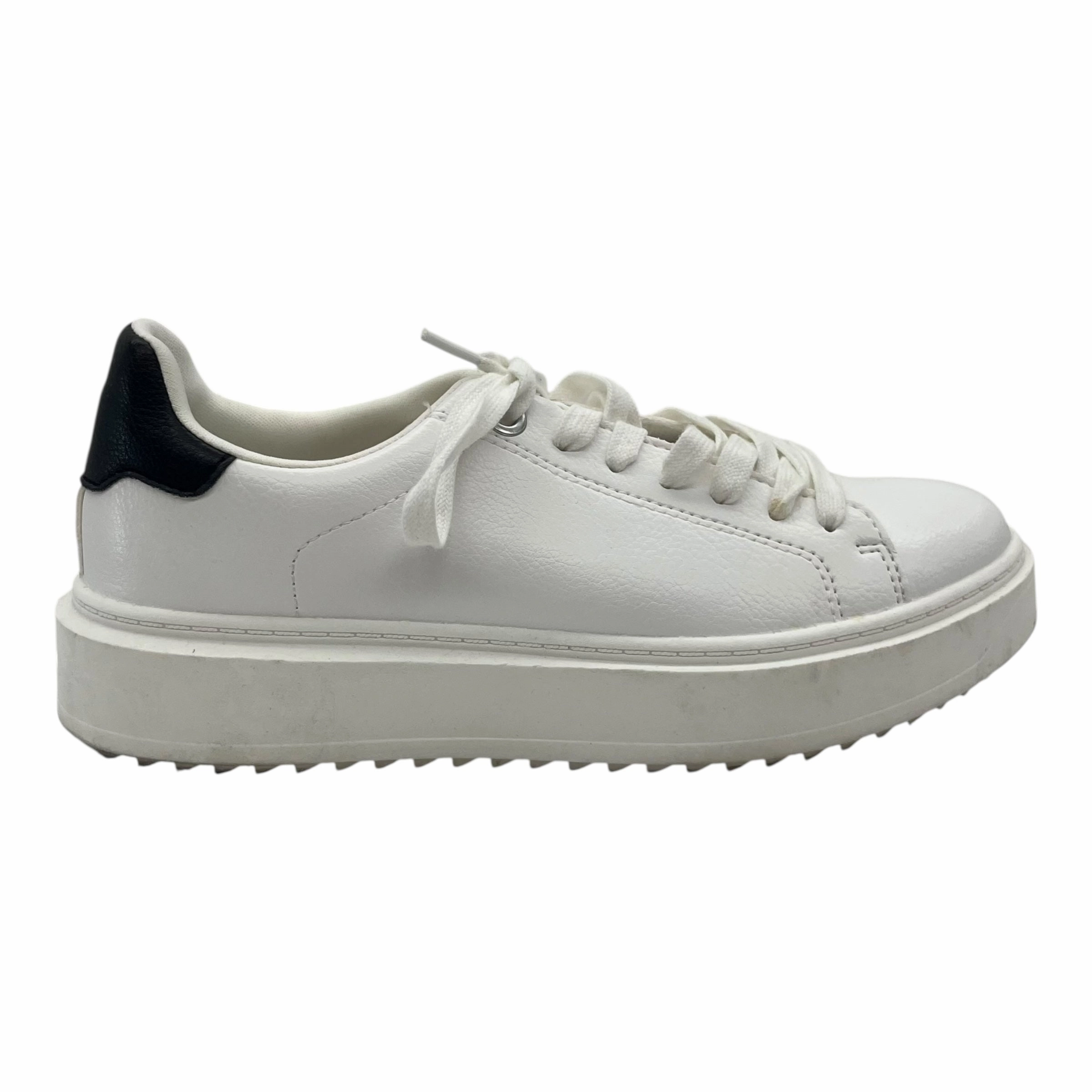 Shoes Sneakers By Steve Madden In White, Size:8.5 Arch Stabilizer Step Relief