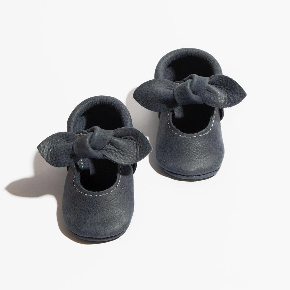 Easy To Clean Elegant kids' looks Alta Knotted Bow Baby Shoe