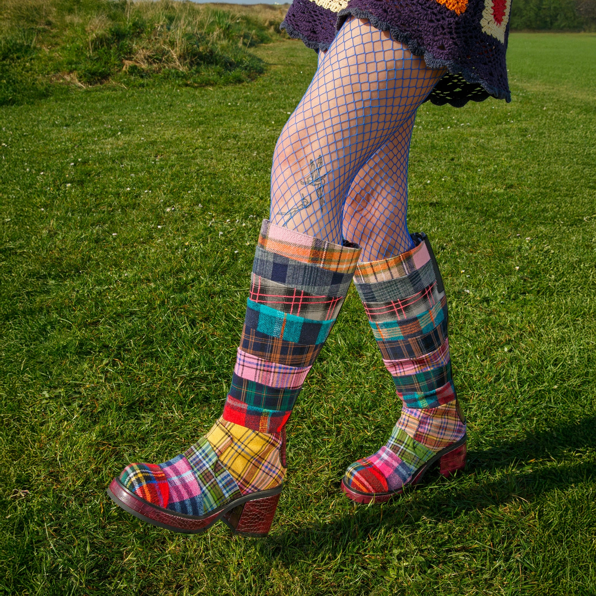 Summer Spark Premium Footwear Ammonite