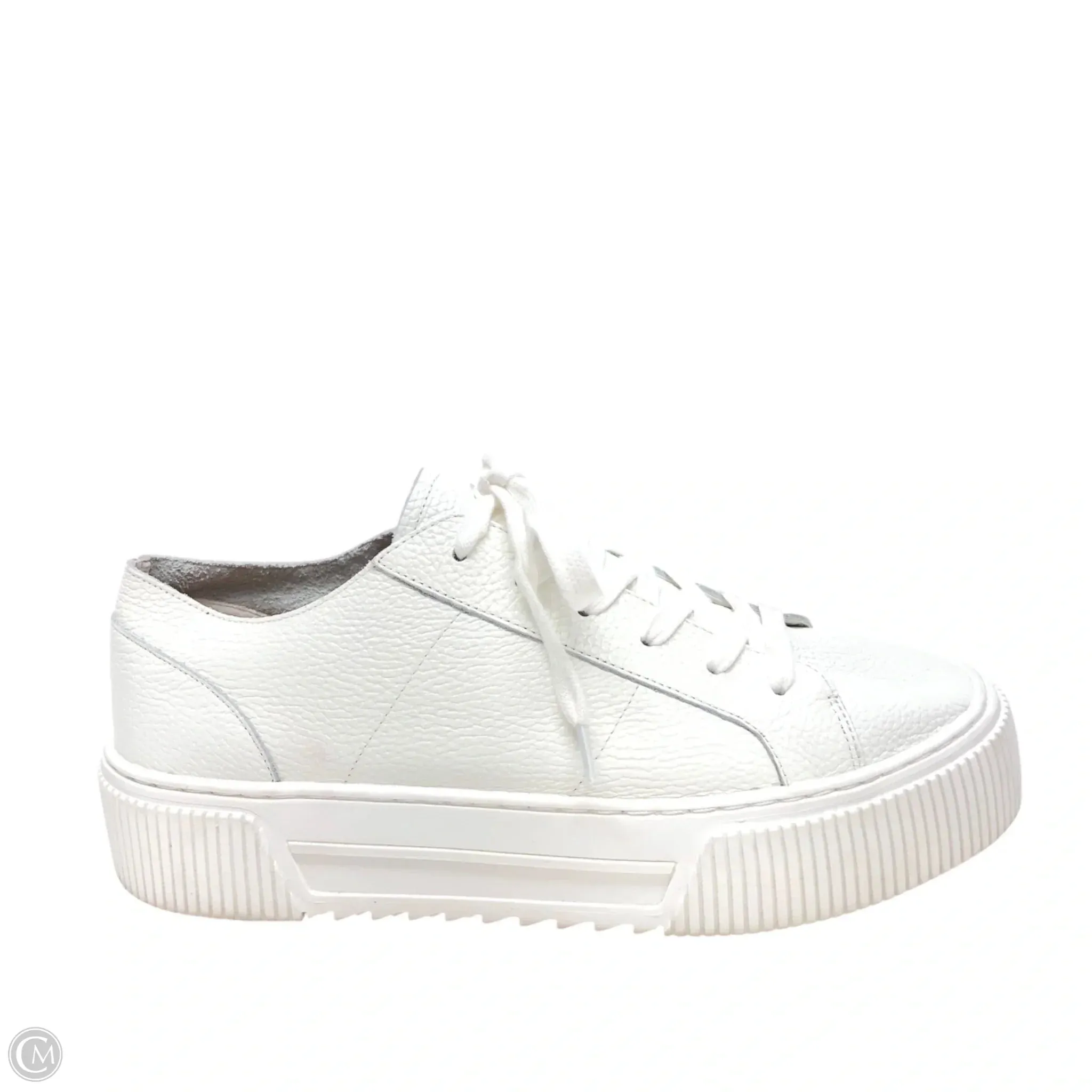 Shoes Sneakers By Crown Vintage In White, Size: 9 Multi Density Cushioning Adaptive Impact Zones