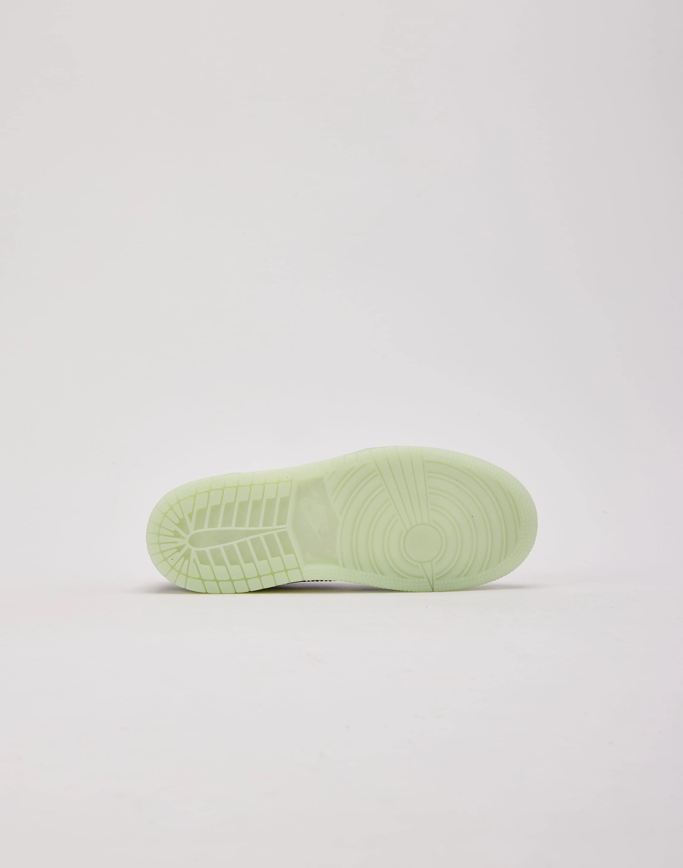 GrippyTread Flex Groove Technology Jordan Air Jordan 1 Retro Low OG 'Black Raspberry' Pre-School