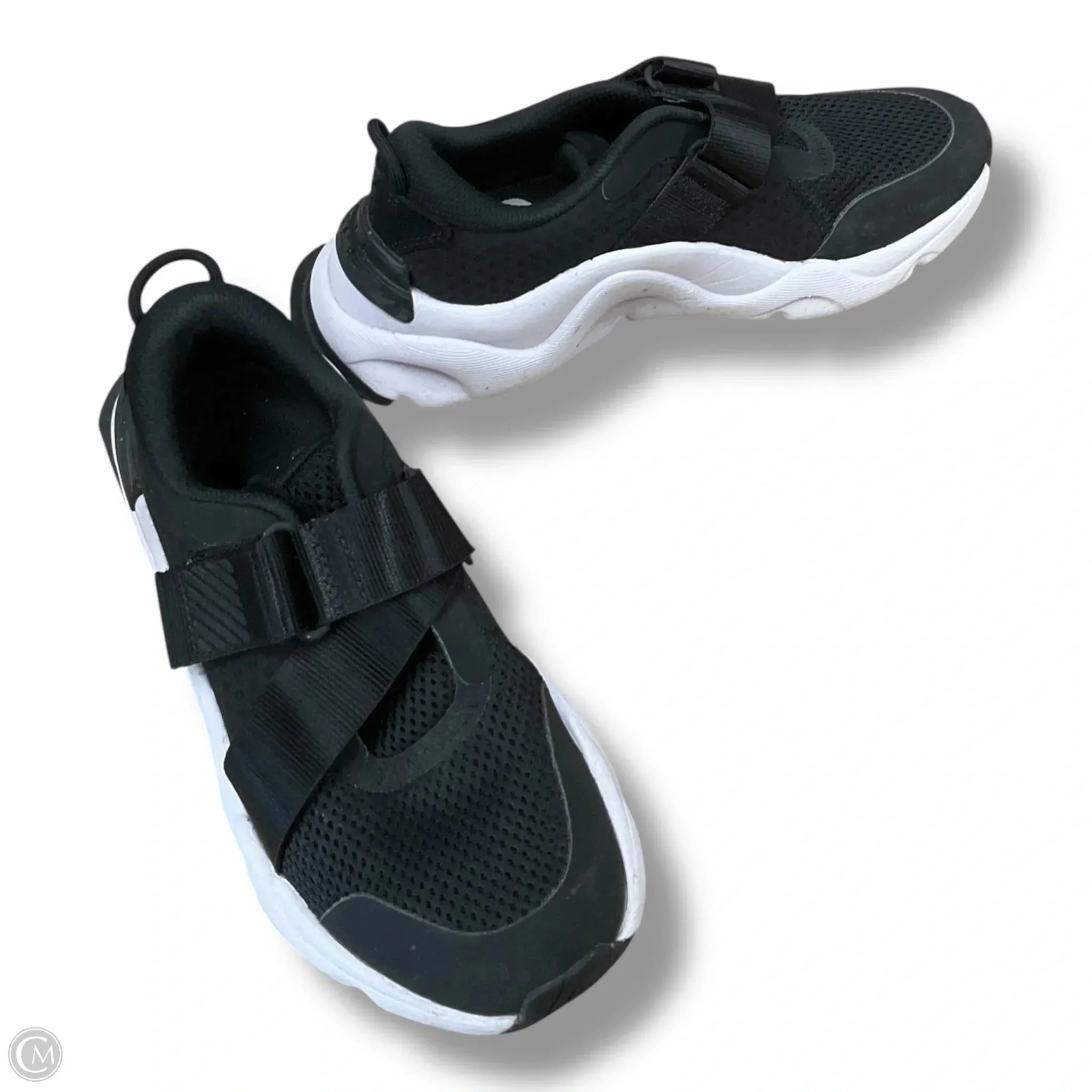 Shoes Sneakers By Sorel In Black & White, Size: 6 Breathable side Easy Step