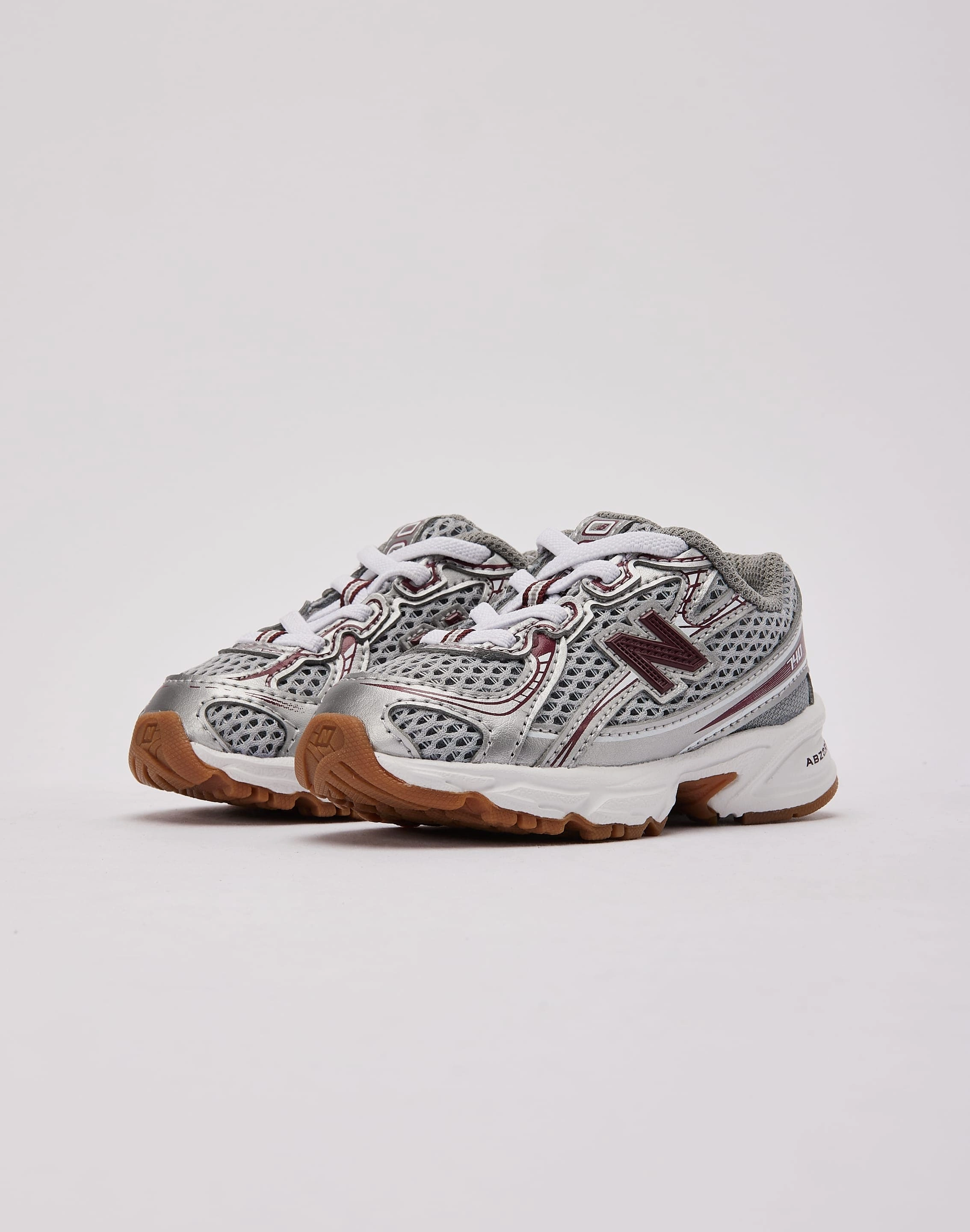 Microperforated Ventilation New Balance 740 Bungee Toddler