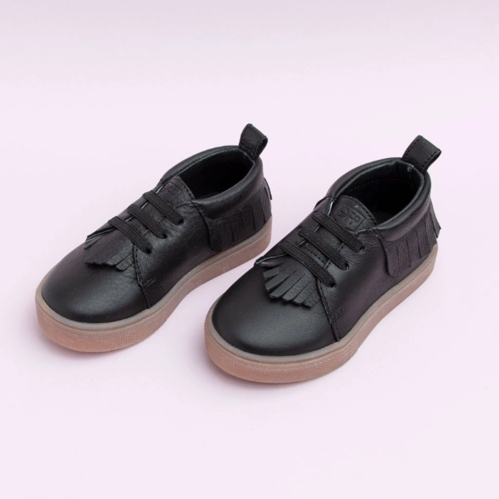Classic Cut Ebony Sneaker Mocc