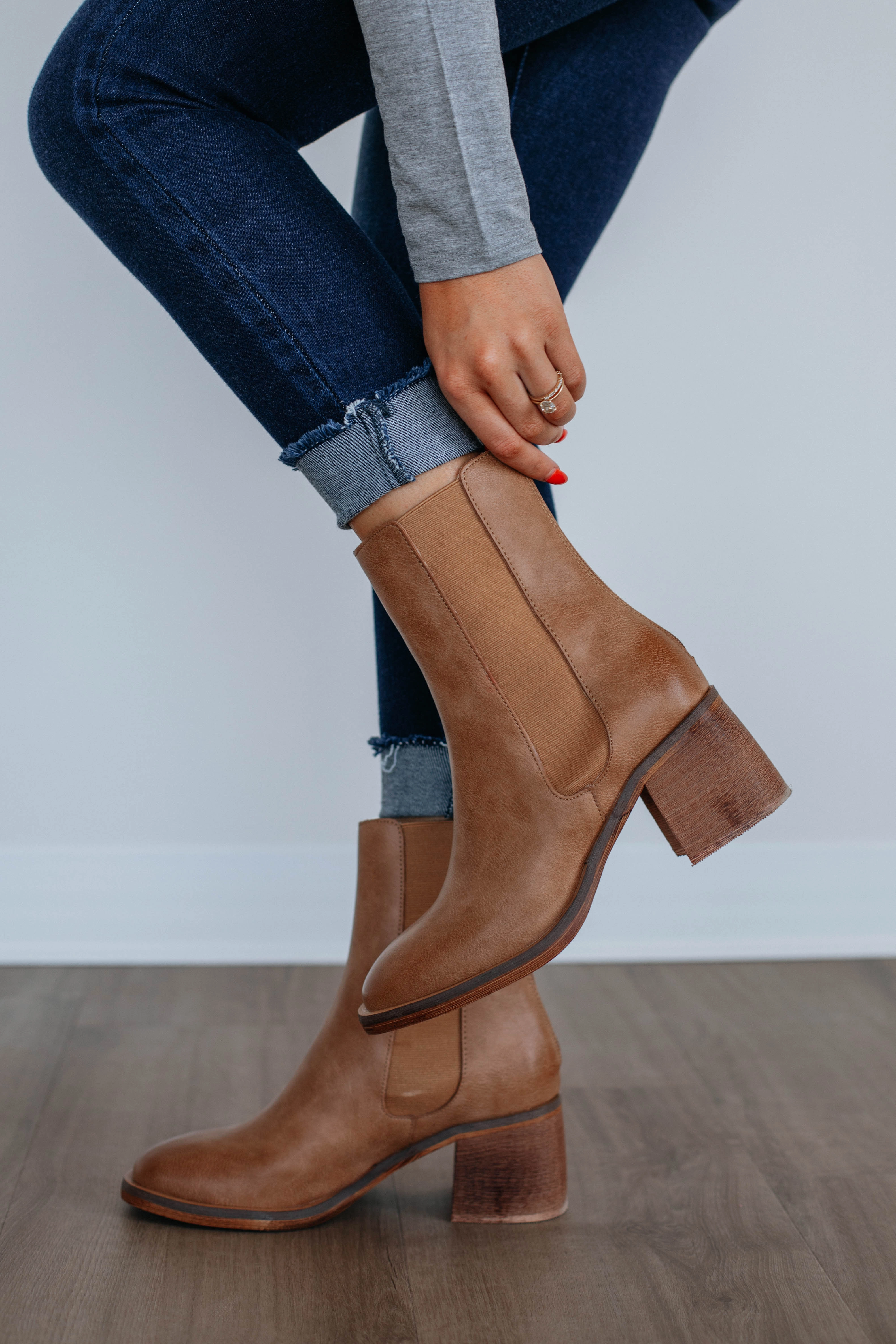 Fire Red Back On The Scene Boots - Caramel