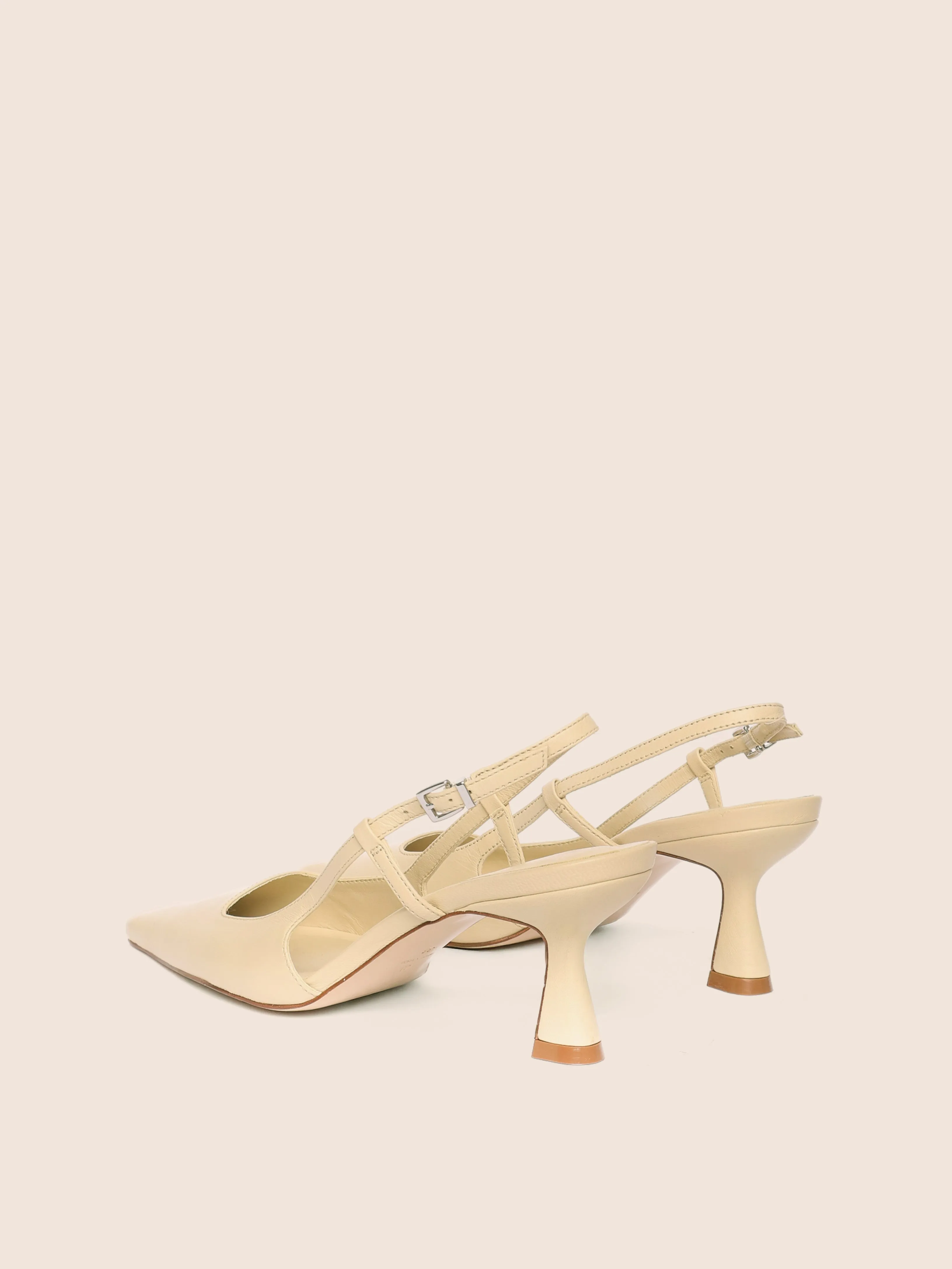 Bahia Butter Pump Elegant Boots Weekend Glow