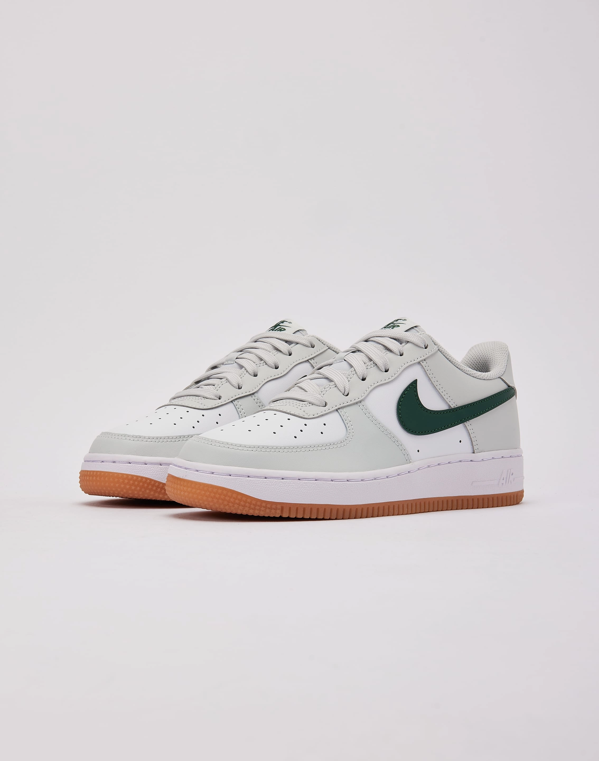 Teenagers' wear School - appropriate kids' shoes Nike Air Force 1 Low Grade-School