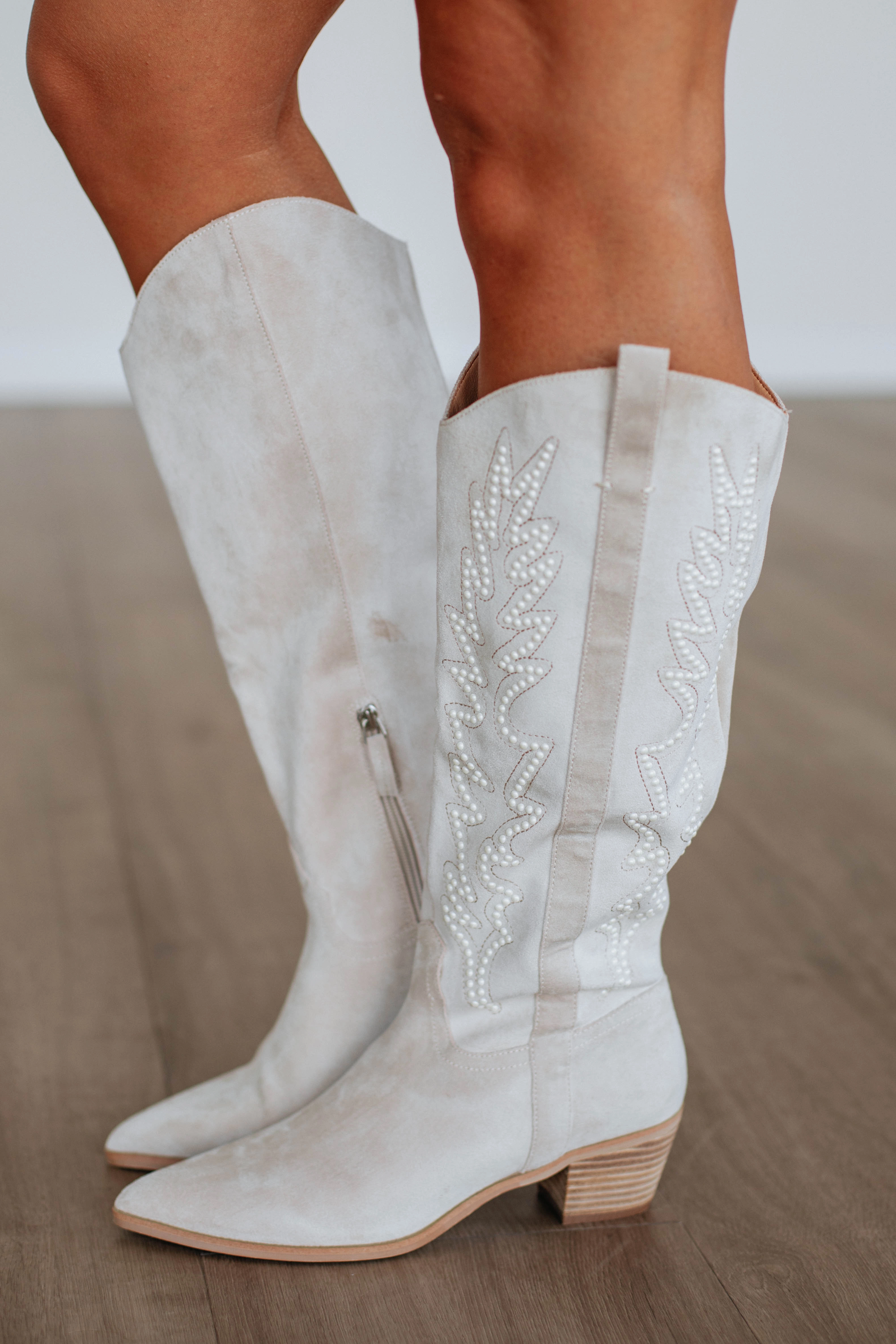 Sweat Resistant Frequent Travelers Calm Mood Here For The Weekend Cowgirl Boots