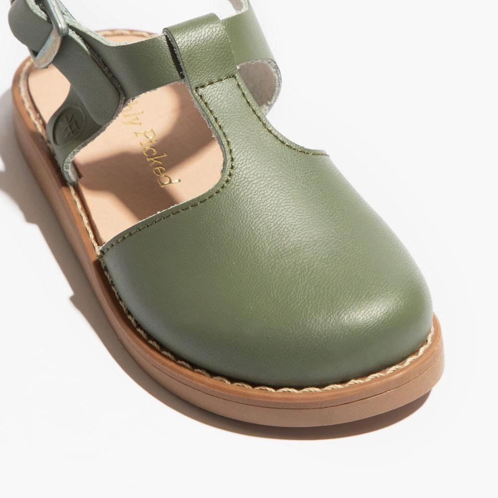 Modern Design Olive Newport Clog