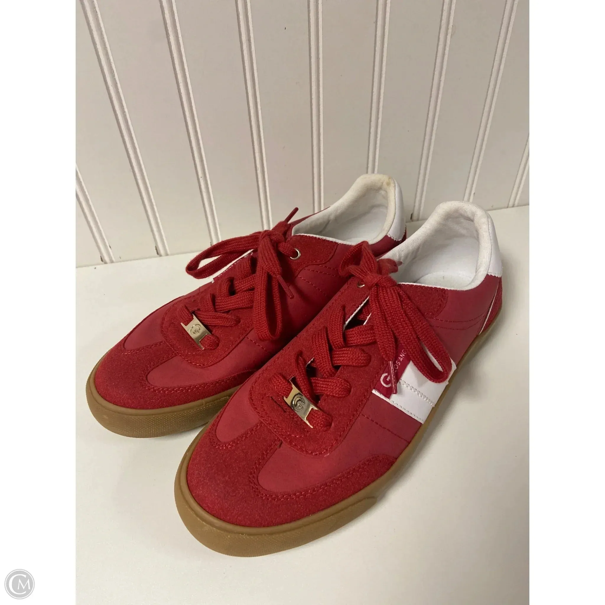 Shoes Sneakers By Guess In Red & White, Size: 9 Sports Driven