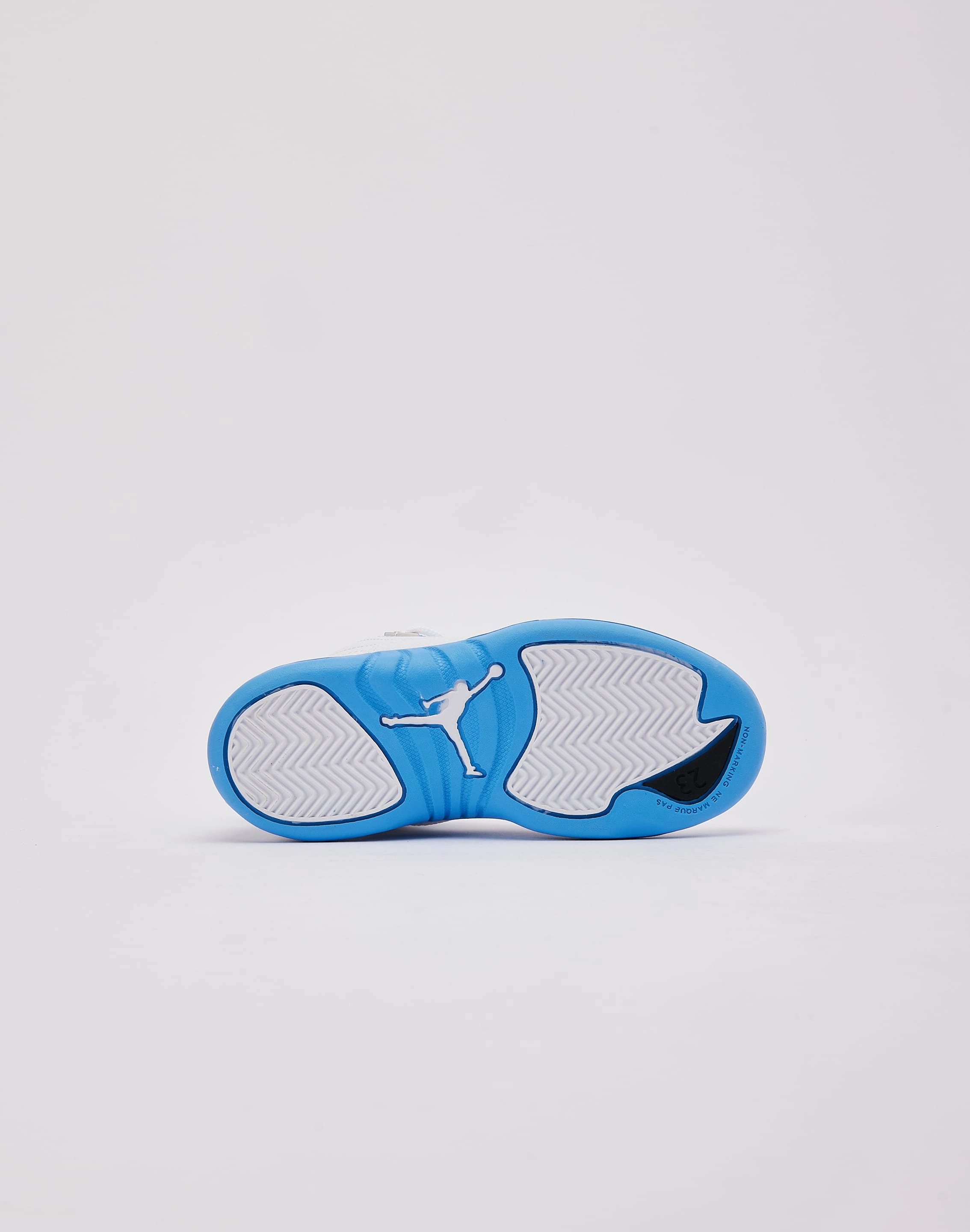 Basketball - inspired kids' shoes Removable Insole Option Jordan Air Jordan 12 Retro 'White and University Blue' Pre-School