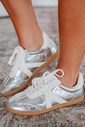 Can't Be Bothered Sneakers - Silver Peace Mood Stud Cool