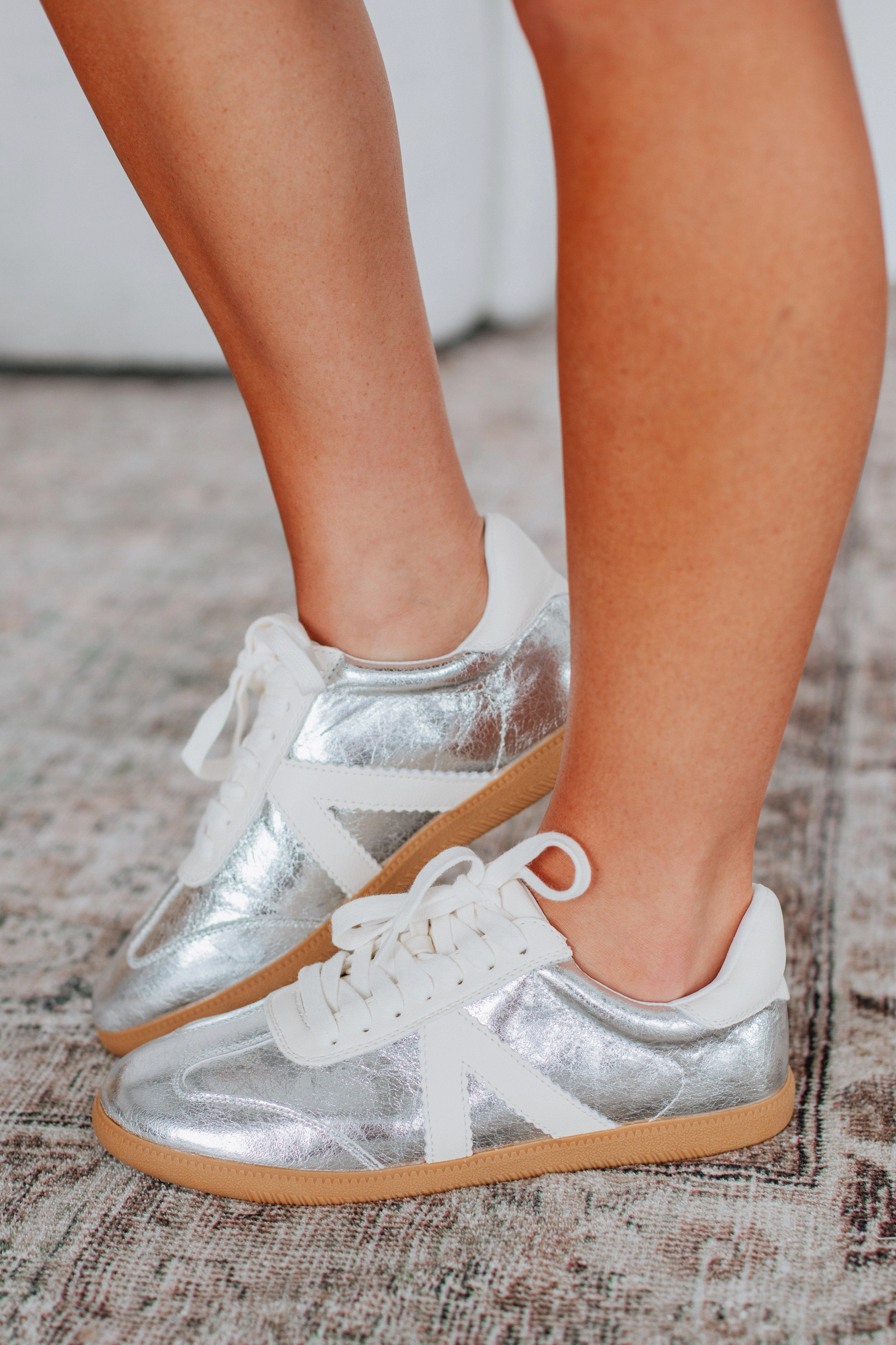 Shock Resistant Can't Be Bothered Sneakers - Silver