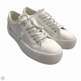 Breath Friendly Sincerely Jules By Cmc In White, Size: 7.5