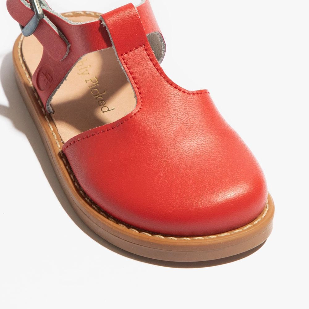 Hiking Mood Cherry Newport Clog