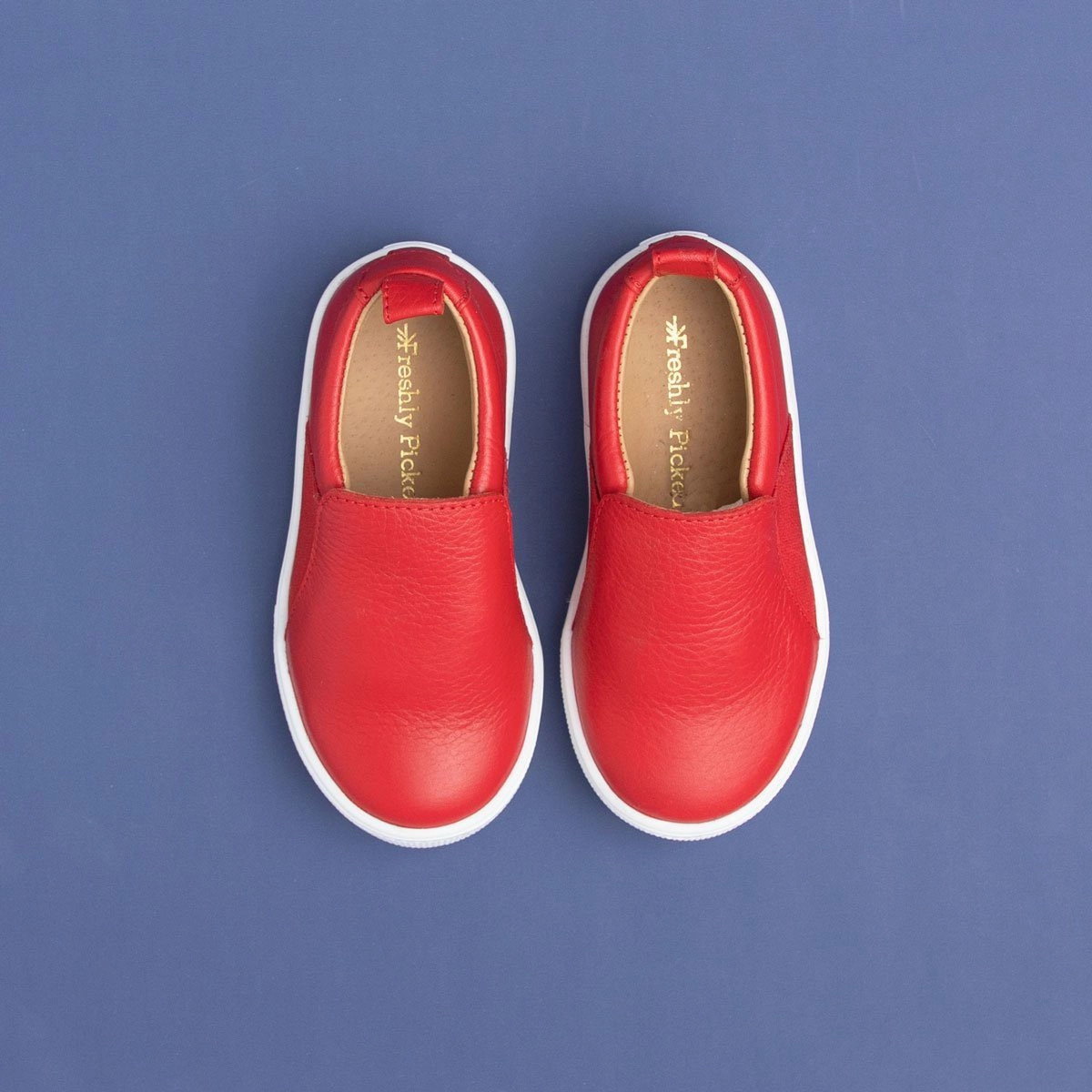 Step Light Resort Mood Cherry Slip-On Sneaker