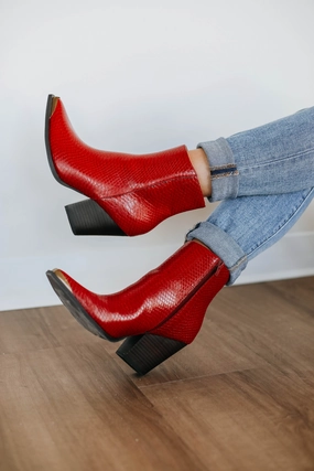 Form Ease Stability Heel Counter Keeping You Captivated Boots