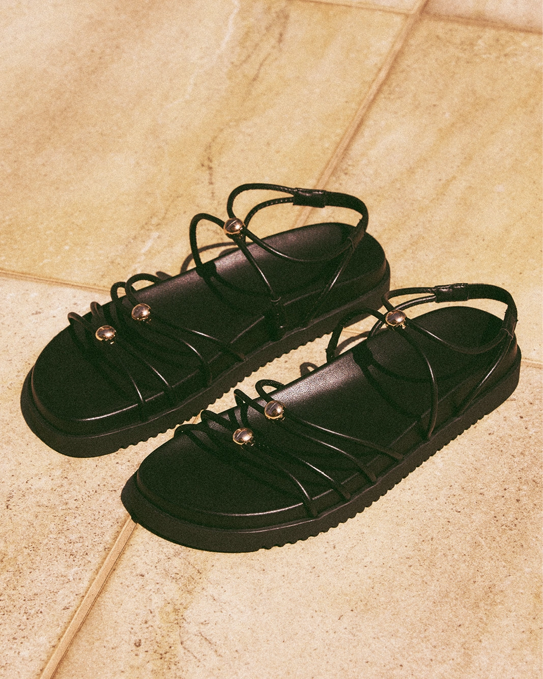 Orange Fun ATWOOD - BLACK