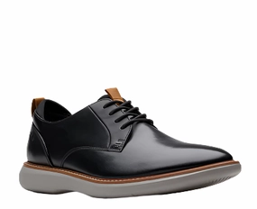 Clarks Men's Brantin Oxford - Black Feather Light Long Distance Grip Strong