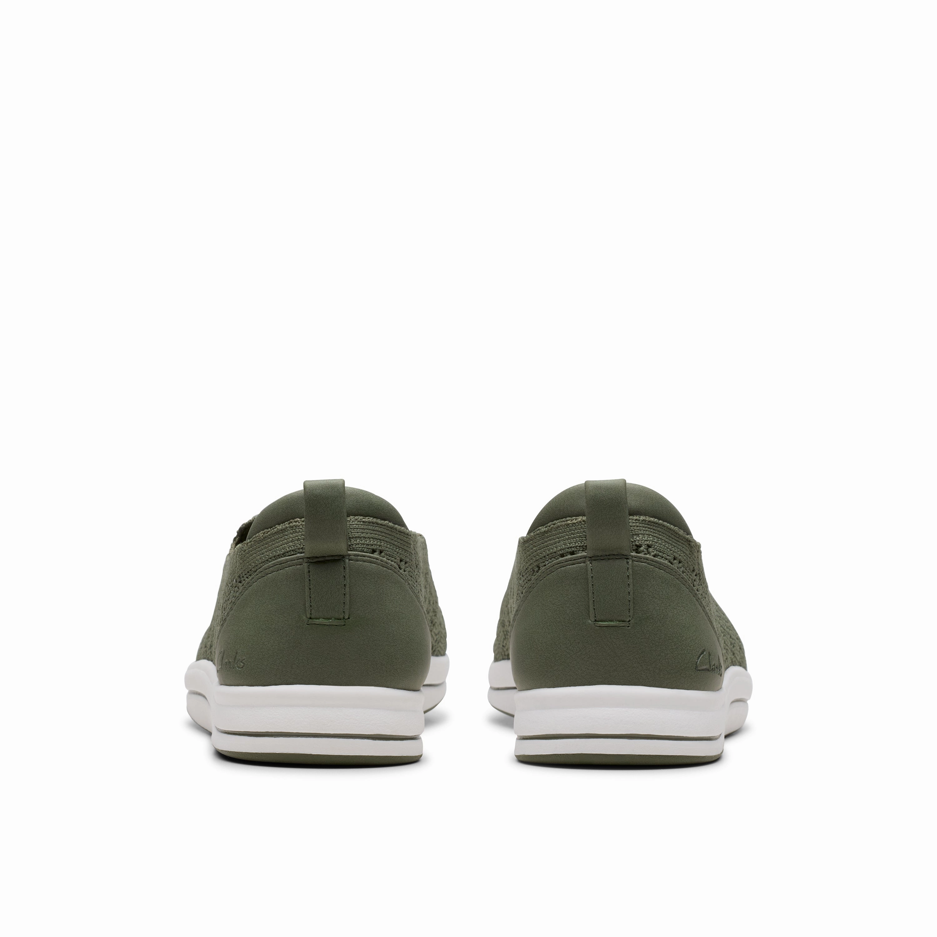 Trend Glow Red Glow Clarks Women's Breezey Izzy Open Air Shoe - Olive