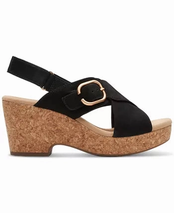 Teen Fun Day Long Clarks Women's Giselle Dove Sandals - Black