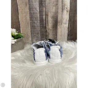 Shoes Sneakers By Roxy In Blue & White, Size: 8 Comfy Walk Jump Support