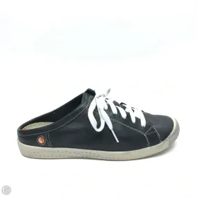 Shoes Sneakers By Cmc In Black, Size: 7.5 Wide fit