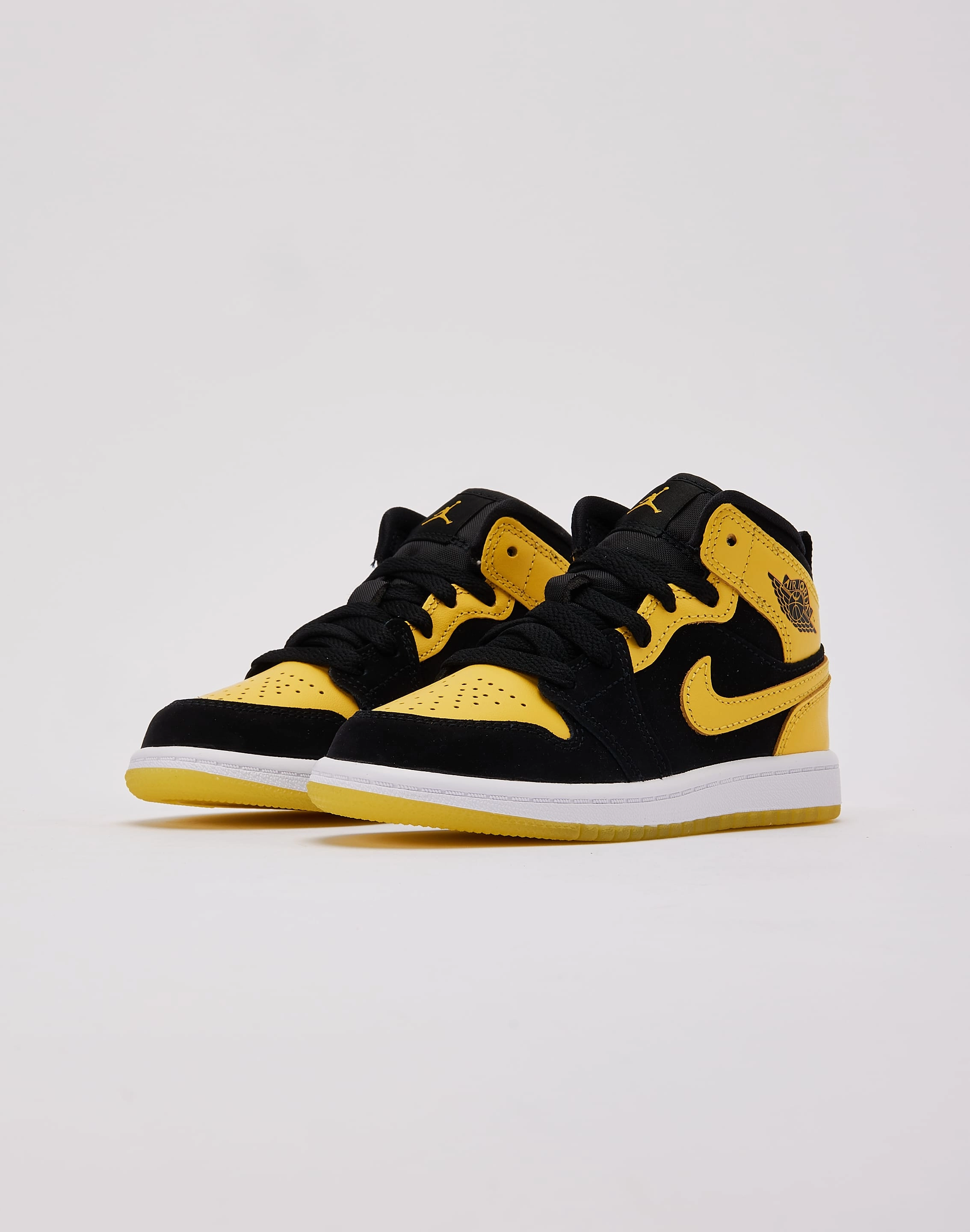 Jordan Air Jordan 1 Mid SE 'New Love' Pre-School Breathable materials for kids