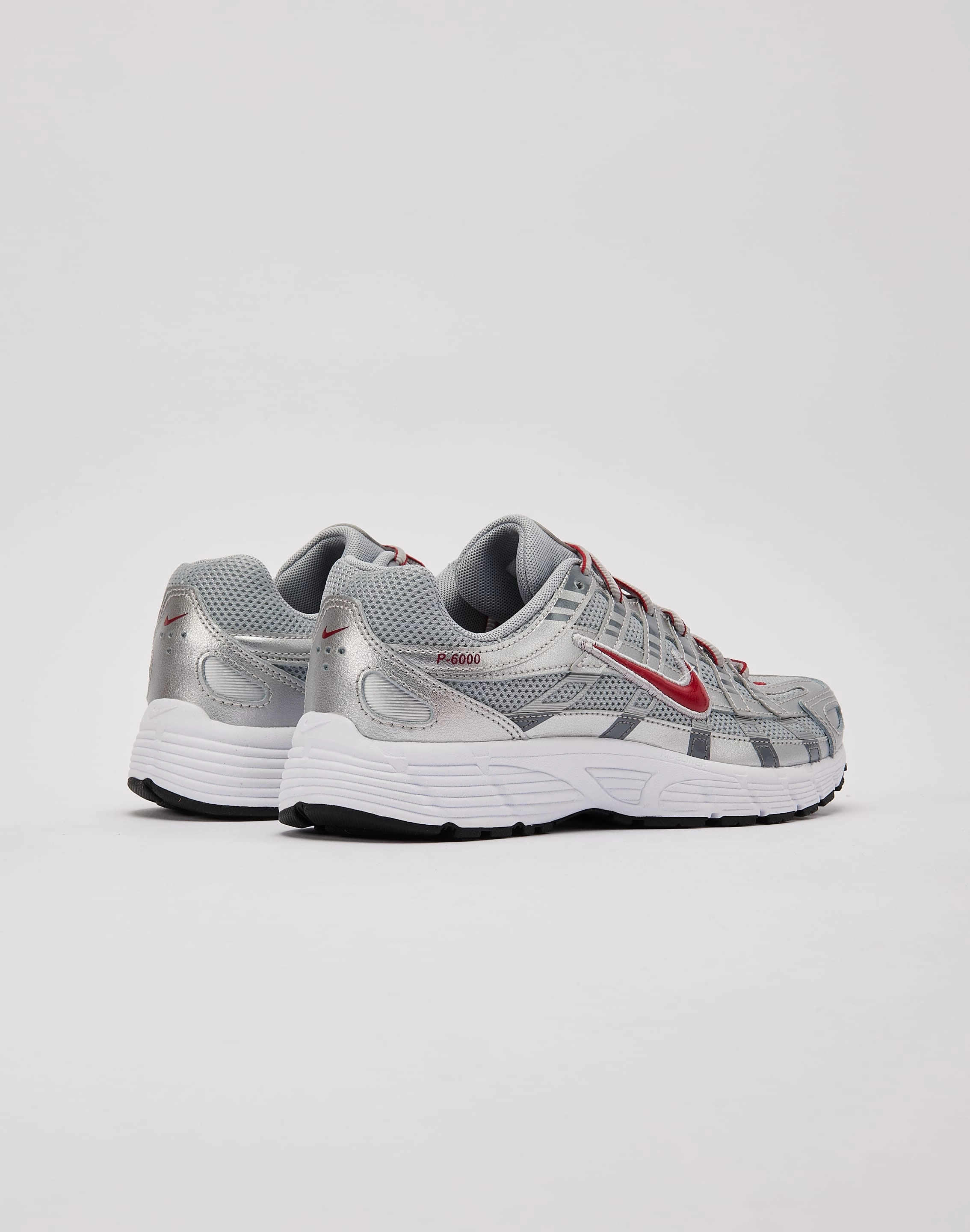 Hill training compacted - dirt running option Nike P-6000 Grade-School