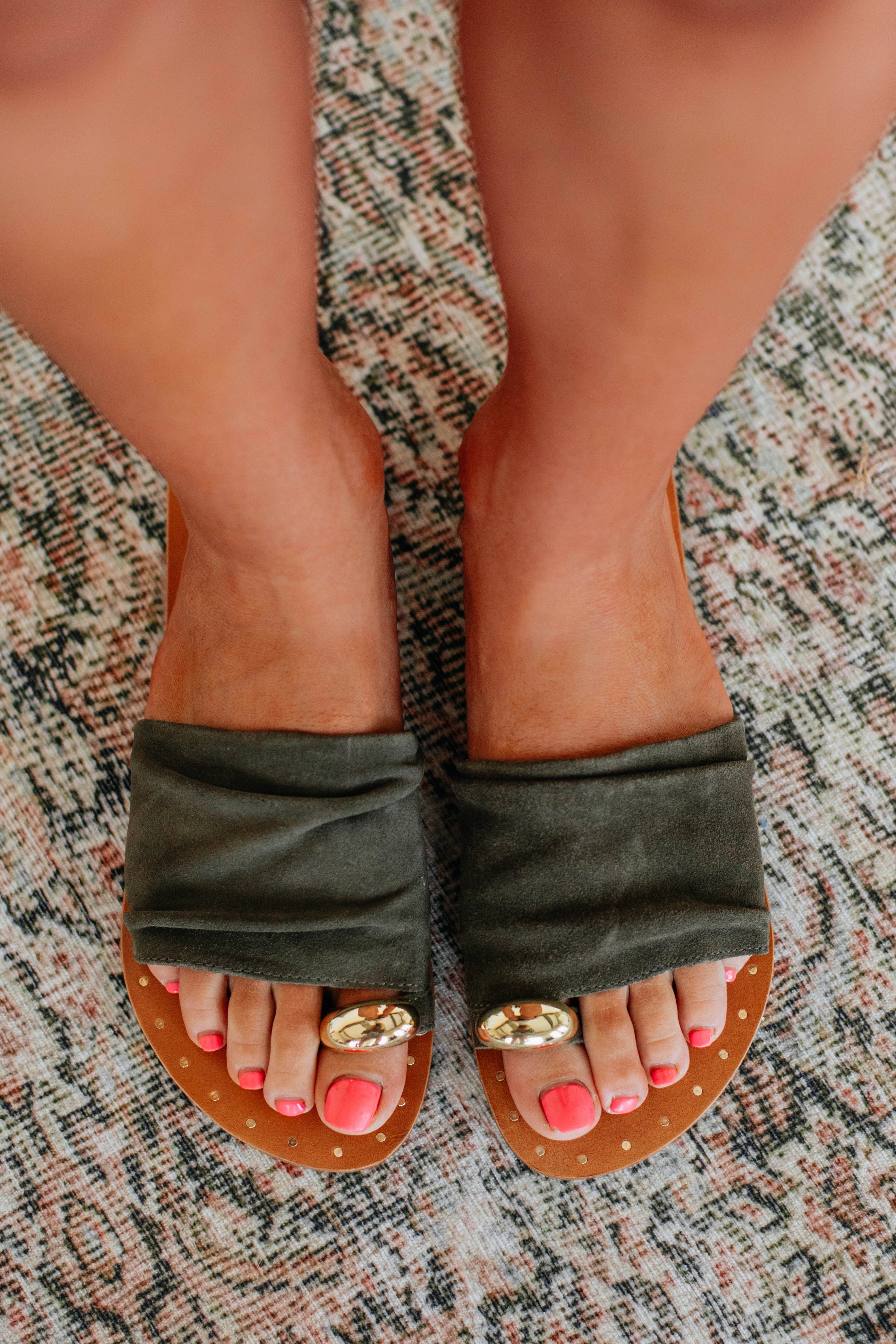 Keep It Current Sandals - Moss Fresh Tone