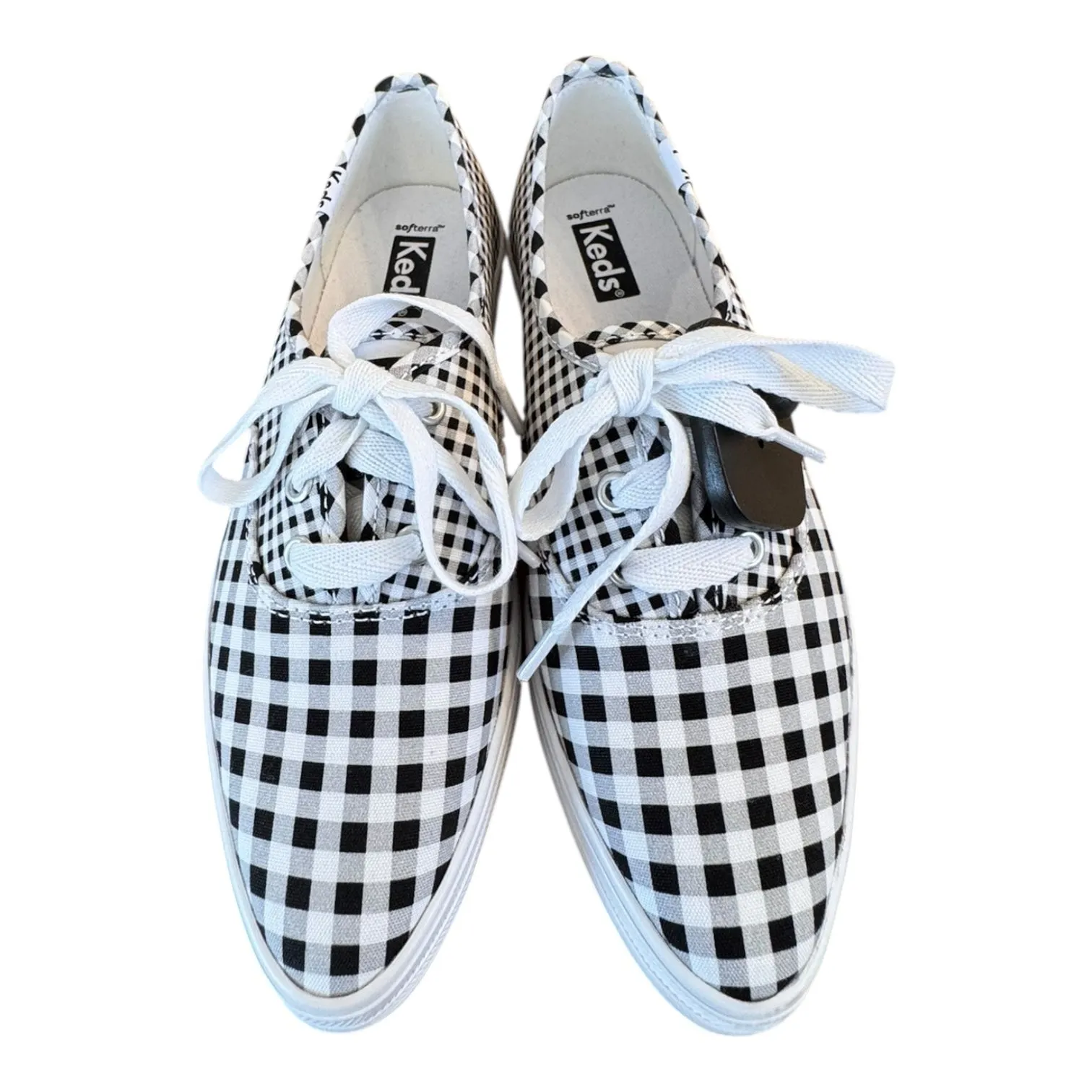 Rollbar technology Fashionable Look Shoes Sneakers By Keds In Black & White, Size:6