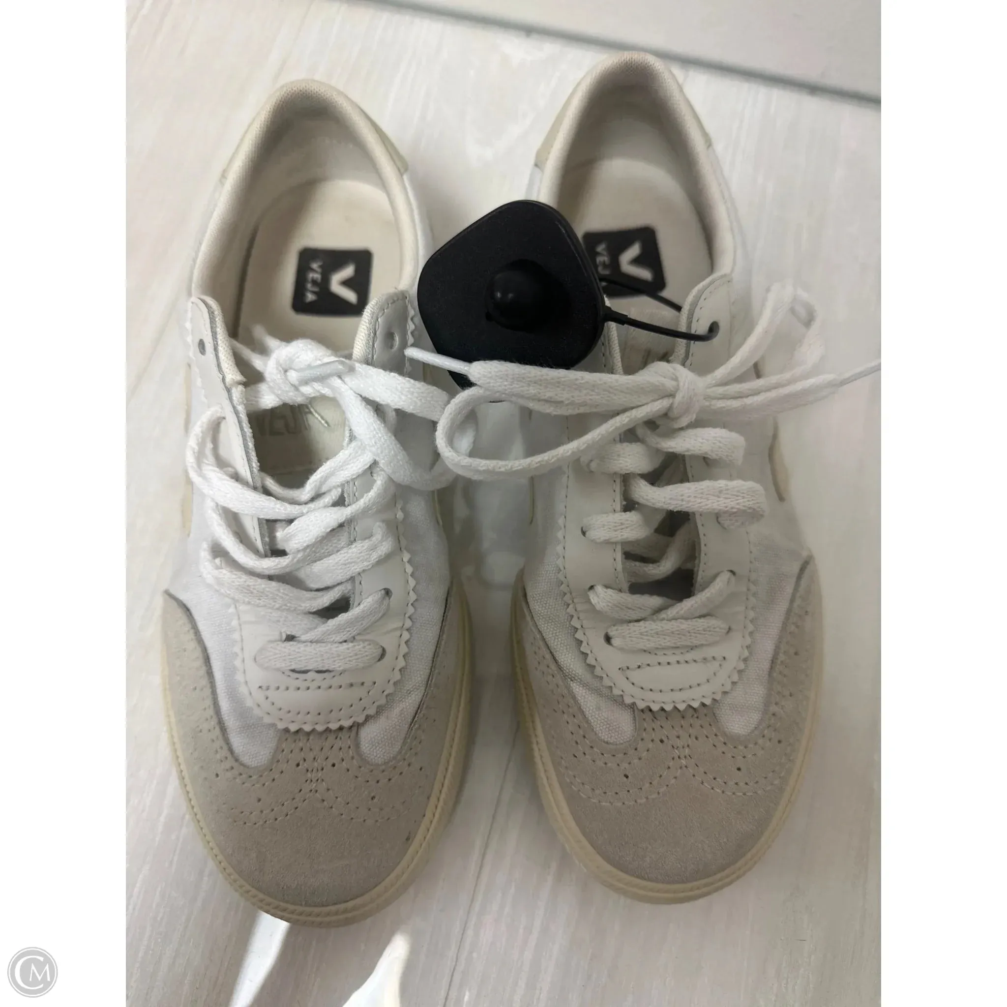 Training Friendly Shoes Sneakers By Cma In Cream, Size: 6