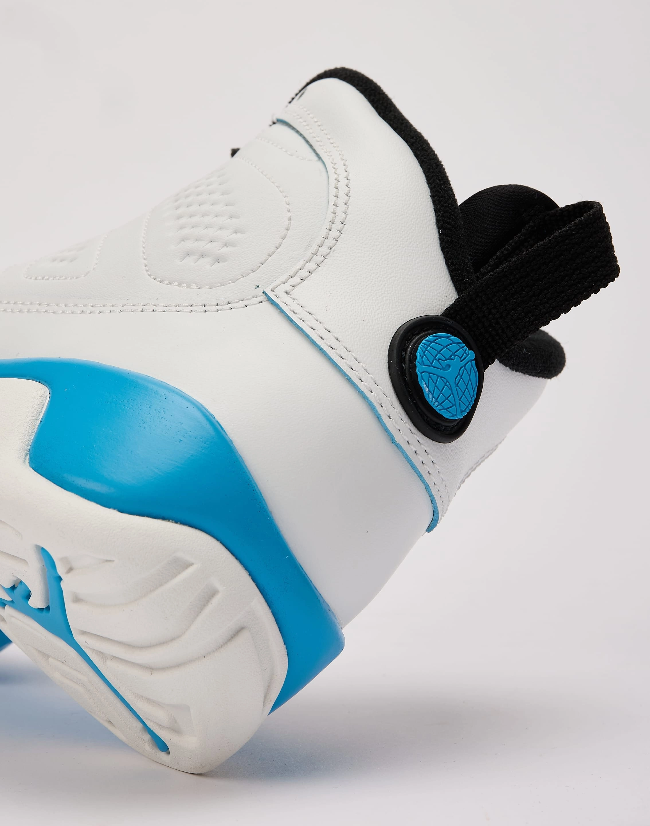 Jordan Air Jordan 9 Retro 'Powder Blue' Grade-School Flexible Sole ReinforcedToeCap