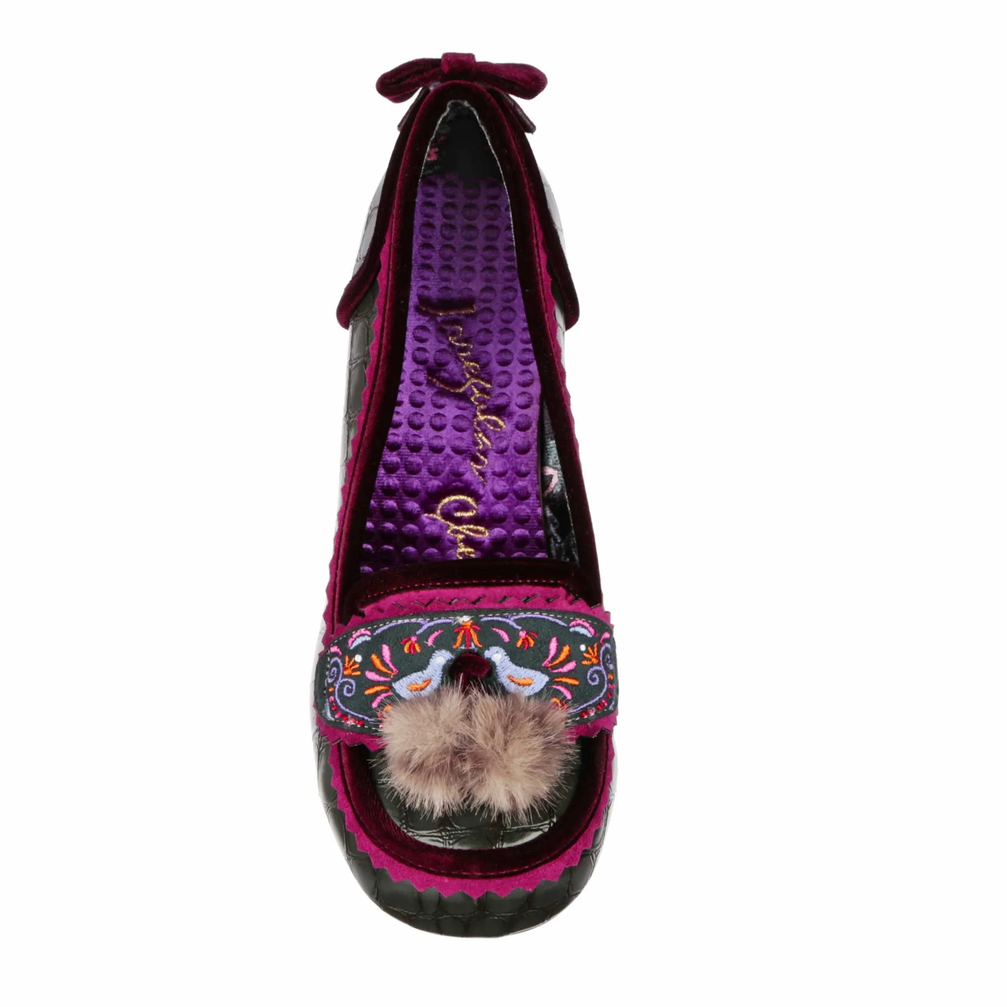 Smooth Walk Classic Appeal Cosy Cottontail