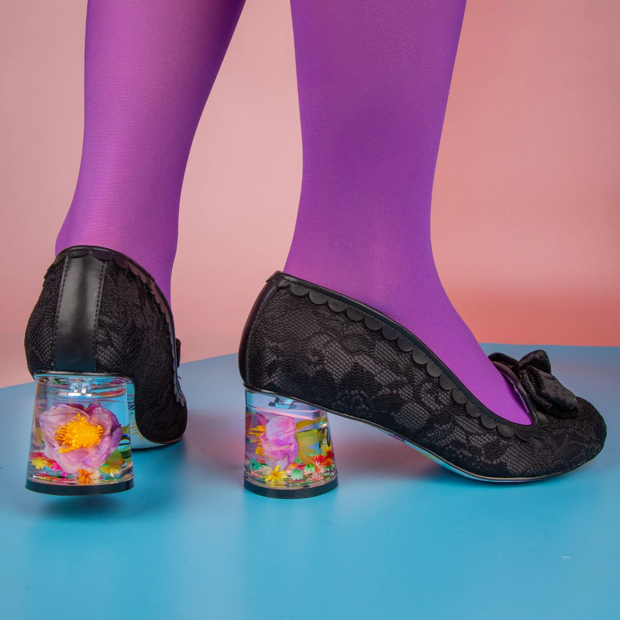 City Run Non Restrictive Fit Frosted Flower