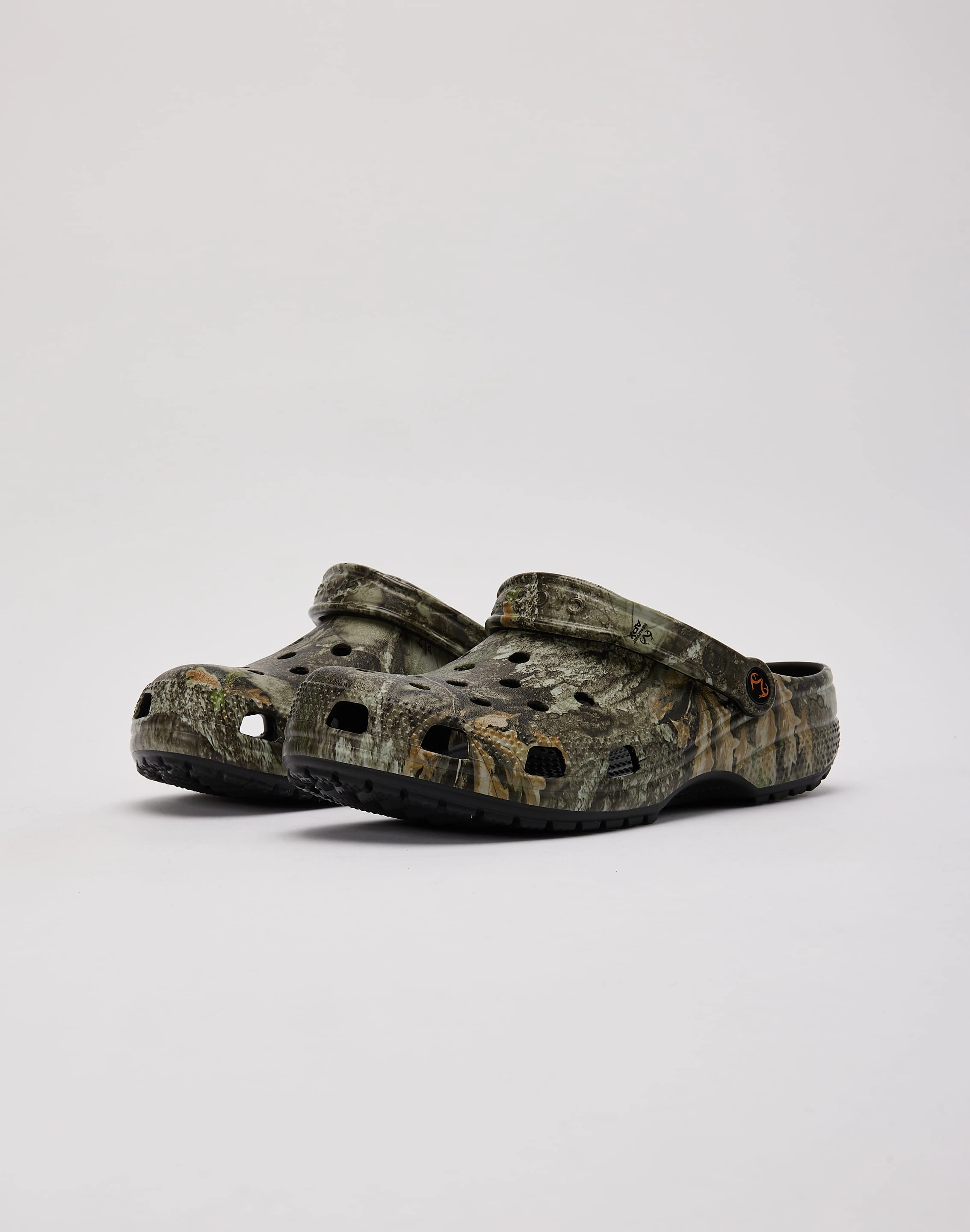 Non Restrictive Fit Lace Tie Crocs Classic Clog