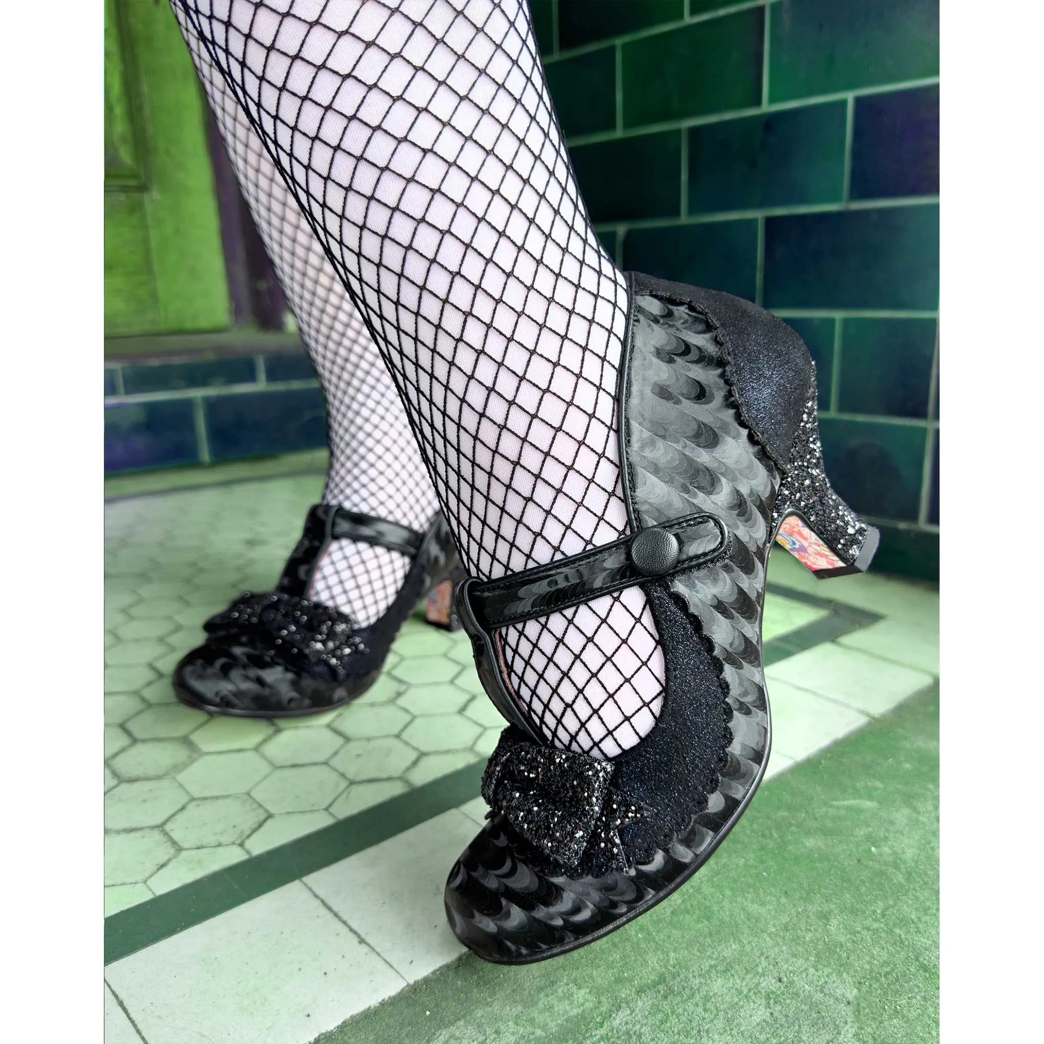 Gift wrap Pointed Sandals Elegant Evening