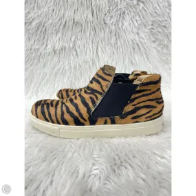 Pace Support Foot Relief Shoes Sneakers By Coconuts In Animal Print, Size: 8