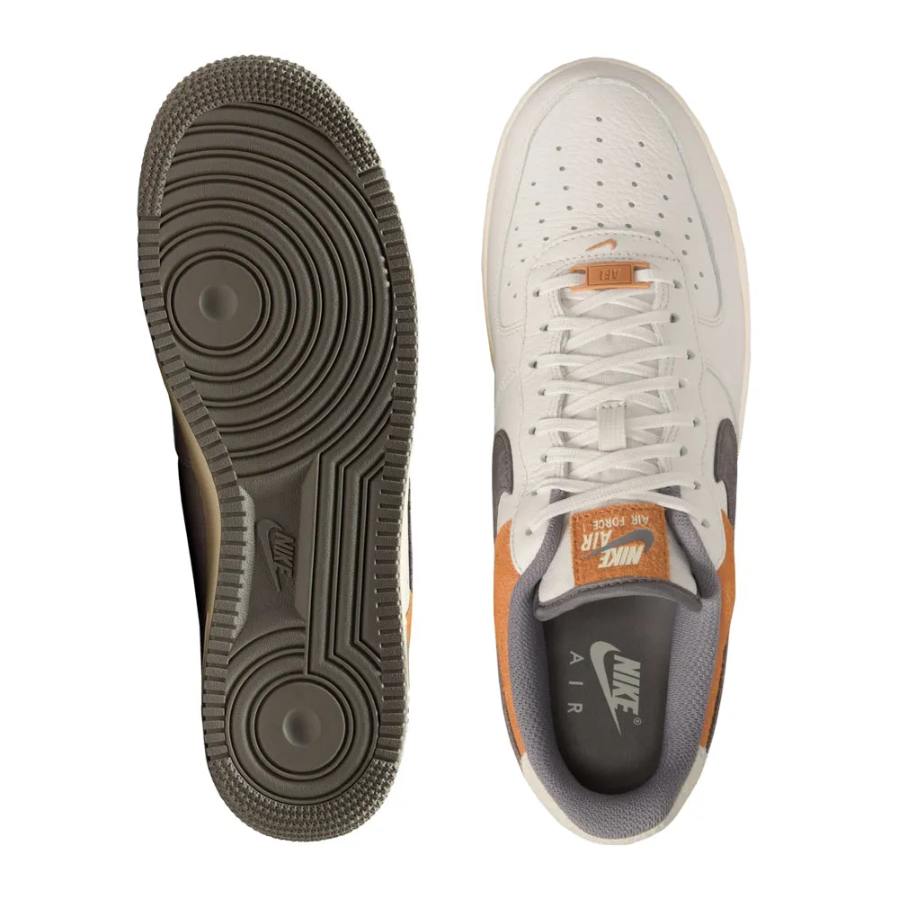 Shock-absorbent look Air Force 1 Low 07 LV8 - Mens