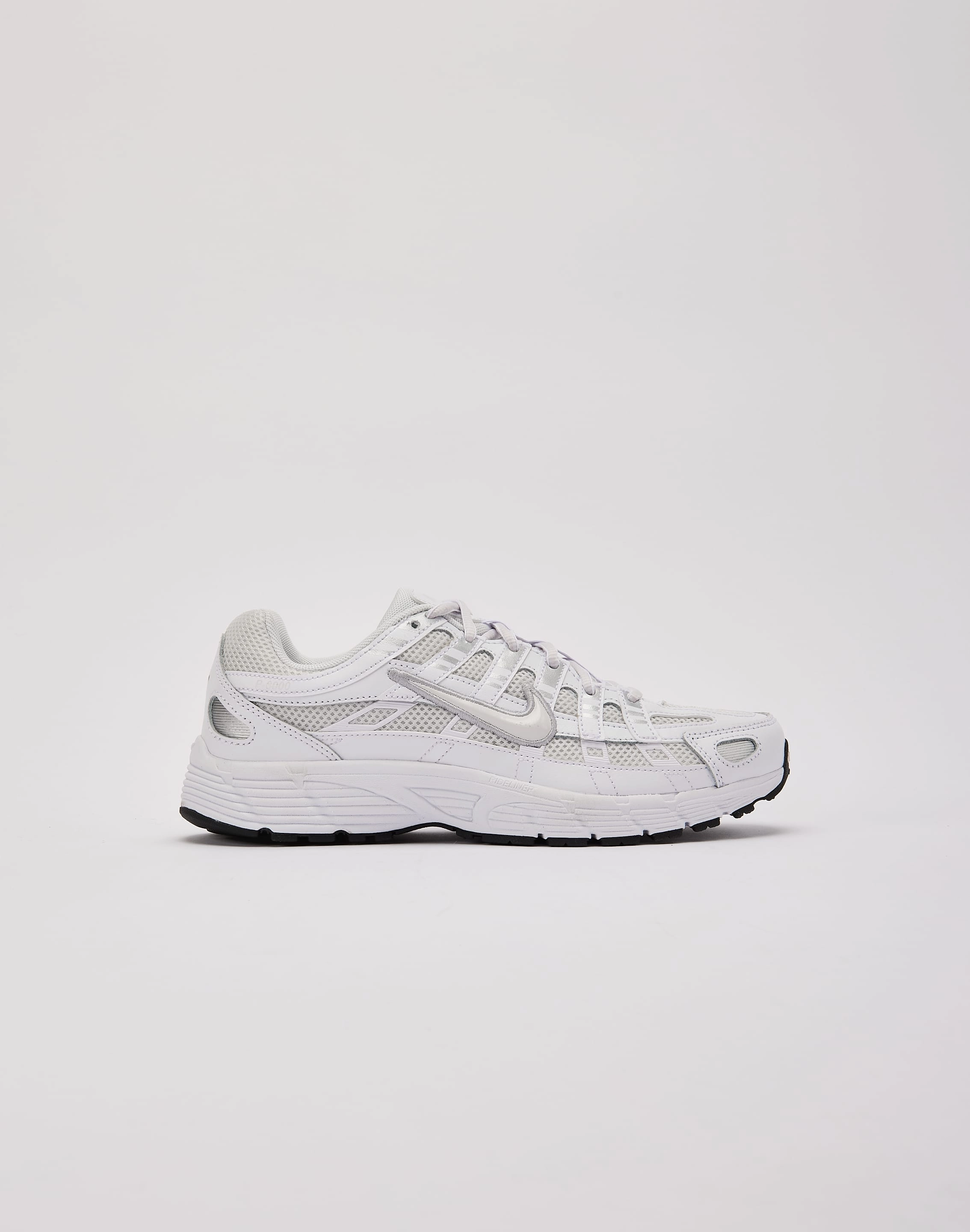 wide - toe - box - feature shoes Nike P-6000 Grade-School