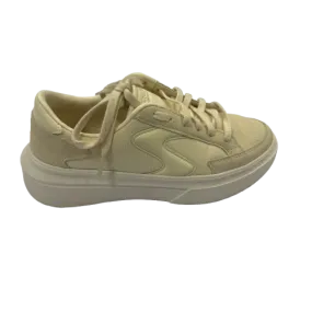 Shoes Sneakers By Skechers In Cream, Size:7 Weekend Comfort