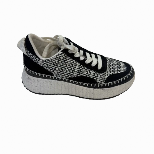 Trainer Shoes Shoes Sneakers By Universal Thread In Black & White, Size:8